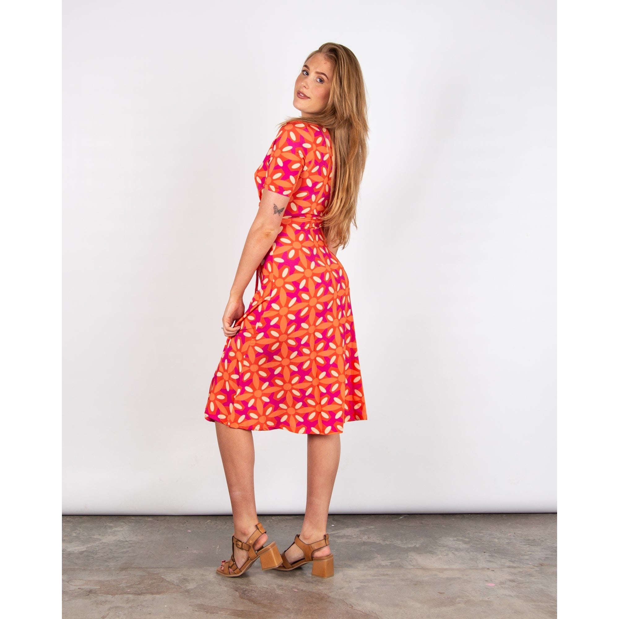 Milano Italy Geofloral Print Mid Length Tie Side Wrap Dress Orange/pink