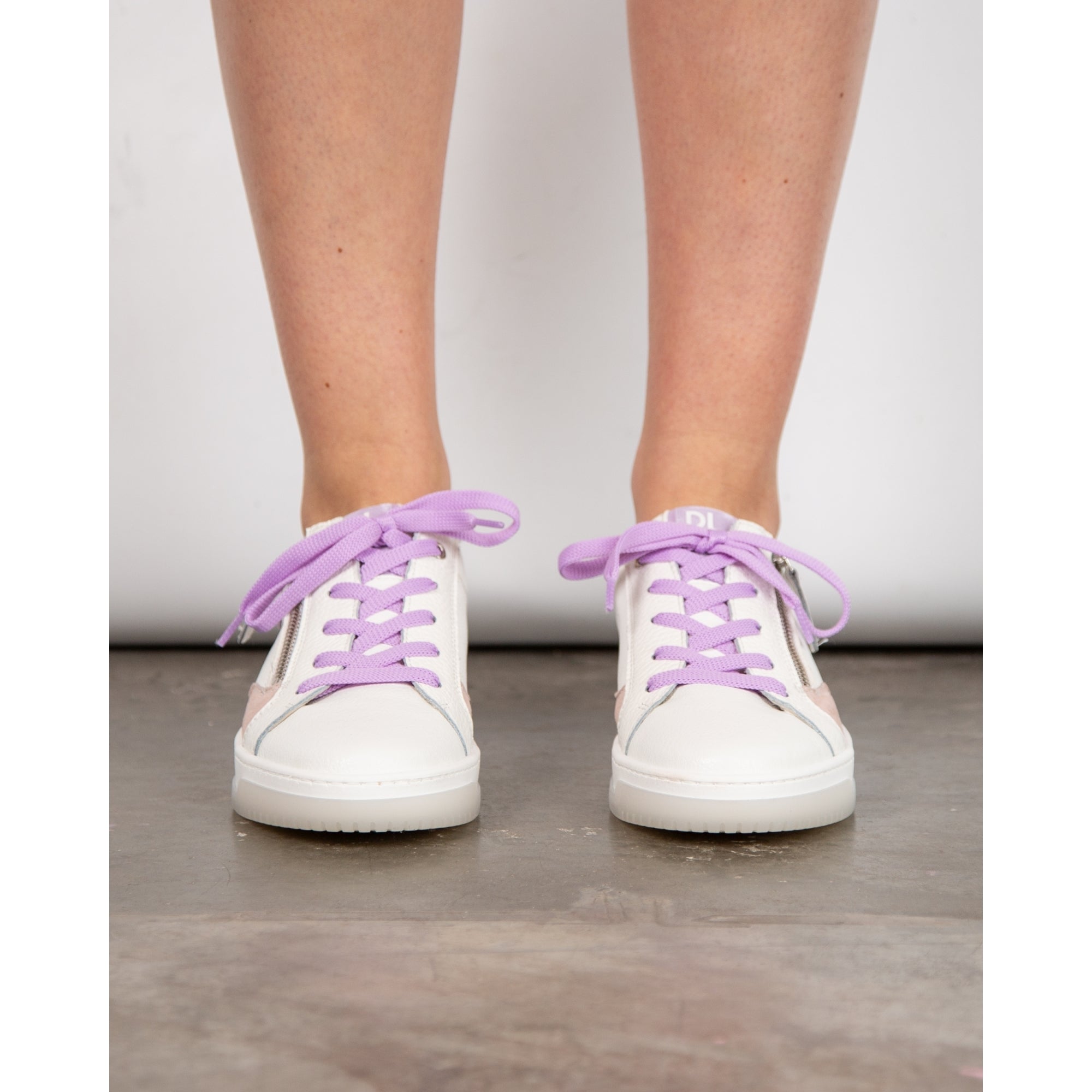 Dl Sport Grained Leather Zip Trainers With Contrast Suede White/purple