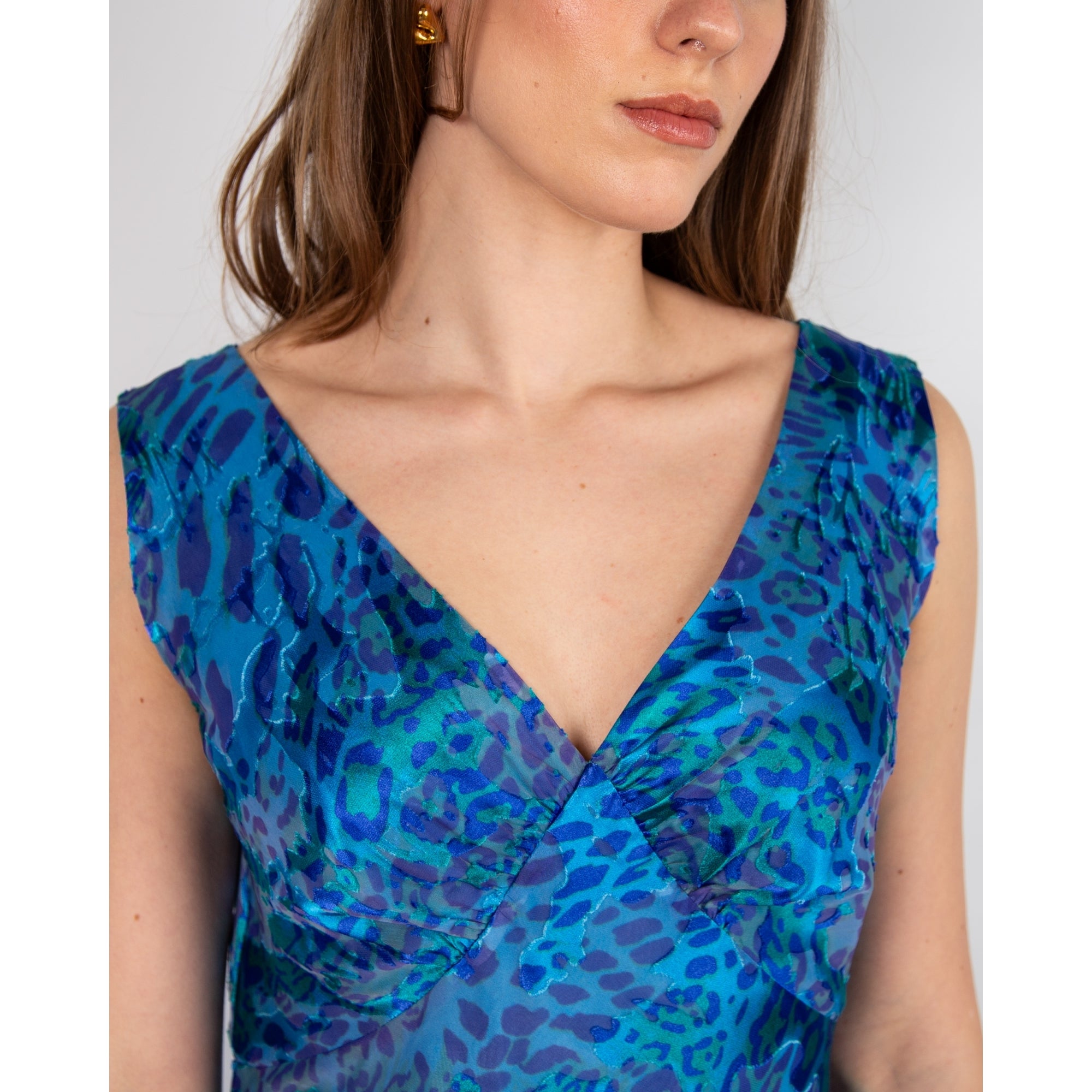 Allison Designs V Neck And Back Sleeveless Leopard Silk Dress Blue