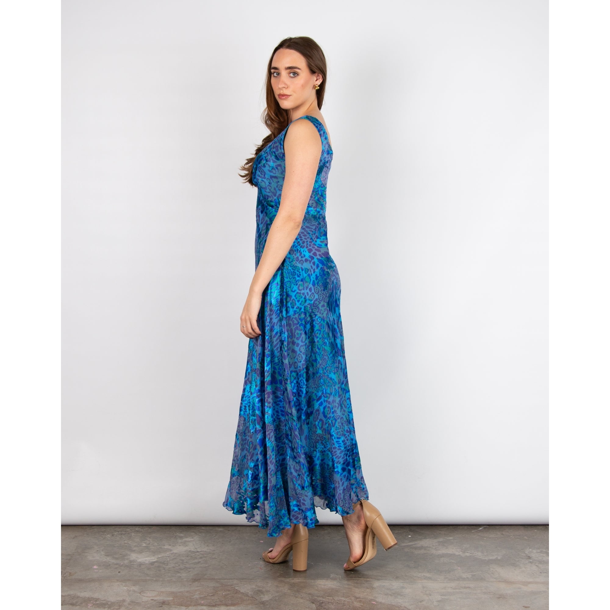 Allison Designs V Neck And Back Sleeveless Leopard Silk Dress Blue