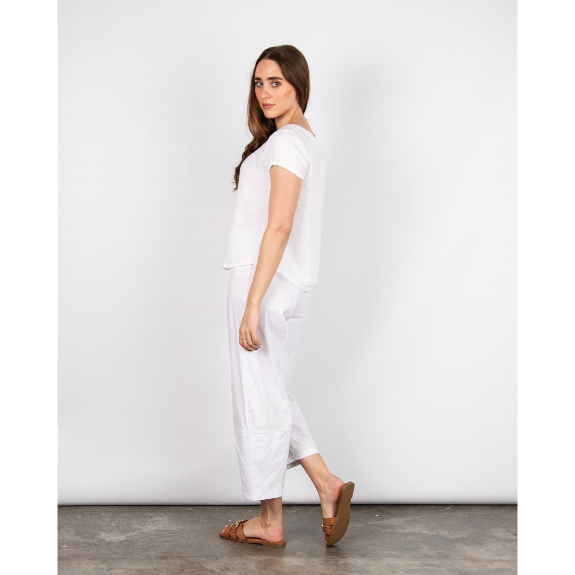 Vetono Cocoon Cotton Trouser With Pleating White 110