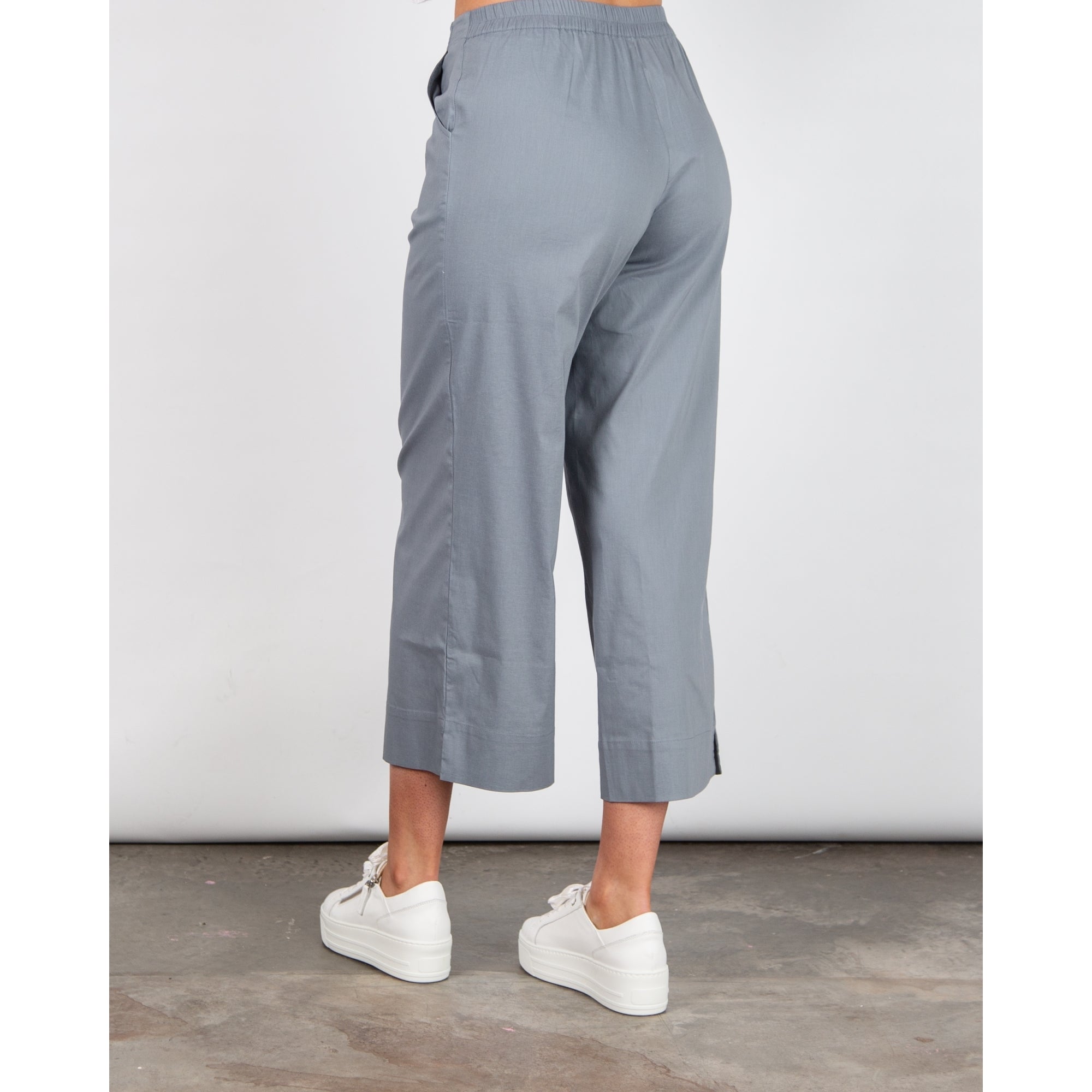 Vetono Cotton Poplin Wide Leg Cropped Trouser Smoky Blue 707