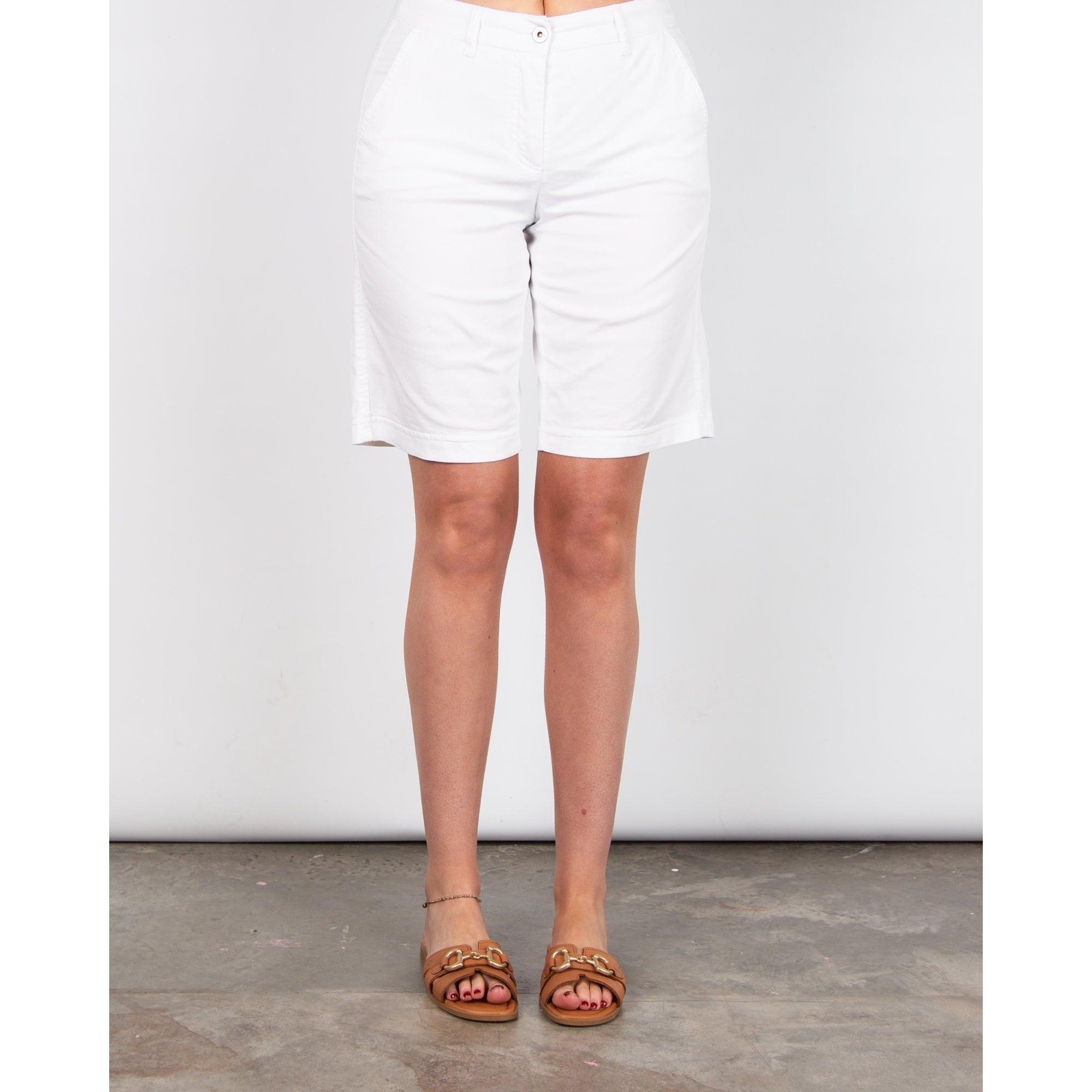 Robell Megan 04 Cotton Short With Pockets White 10
