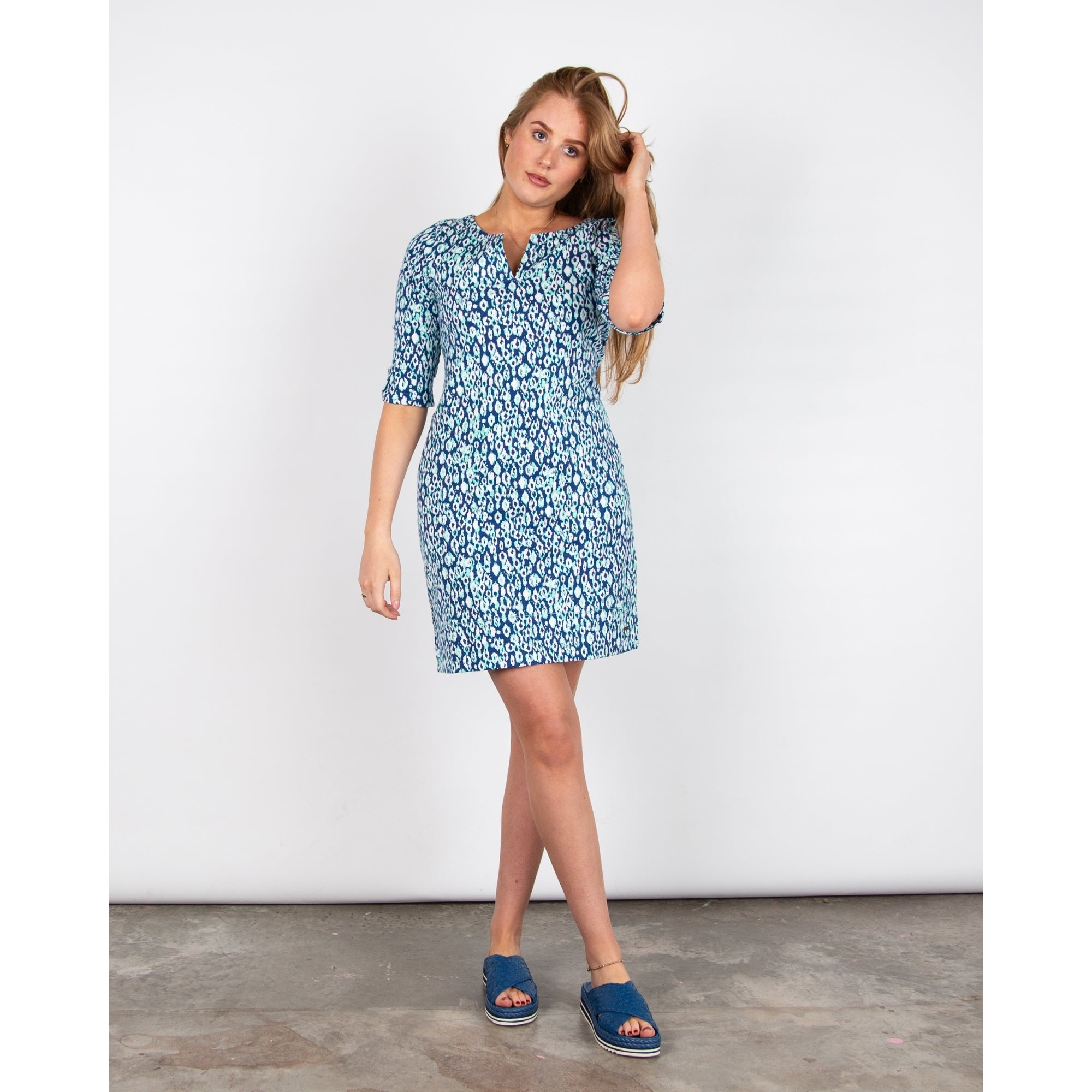 Hatley Lucy Ikat Print 3/4 Sleeve Split Neck Fitted Dress Shibori Ikat