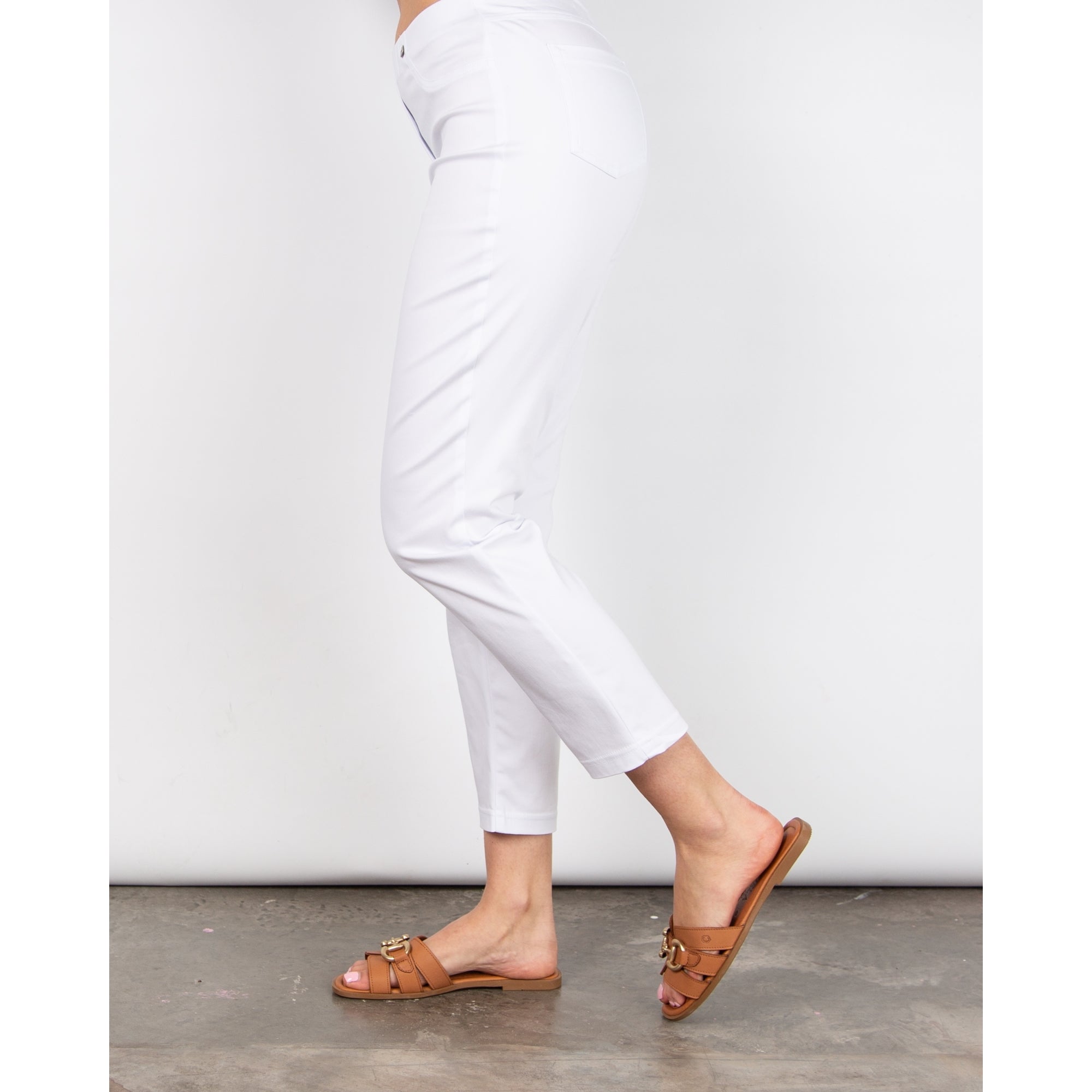 Robell Bella 09 Pull On Cotton Stretch Trouser With Back Pockets White 10