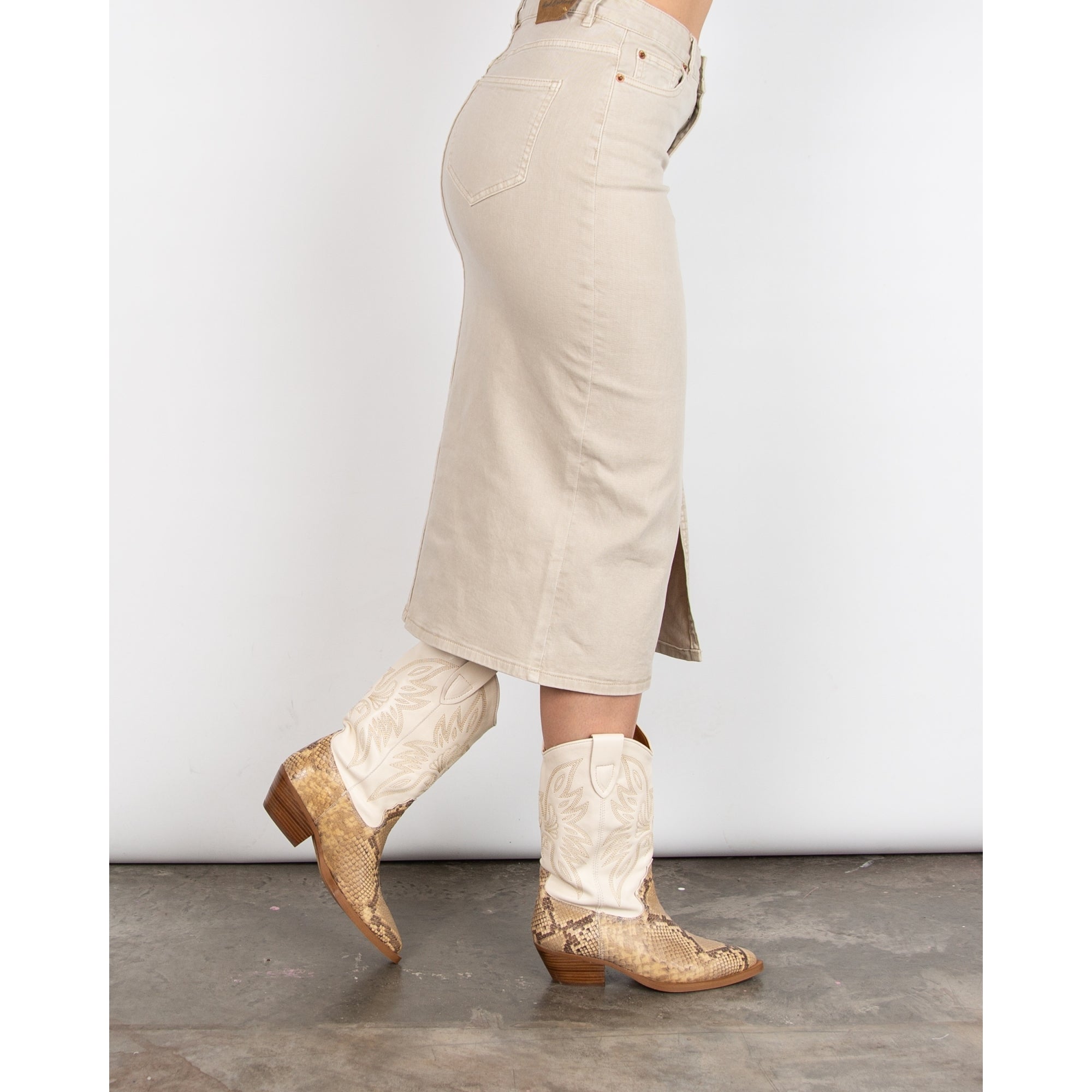 Red Button Denim Skirt With Front Split Beige