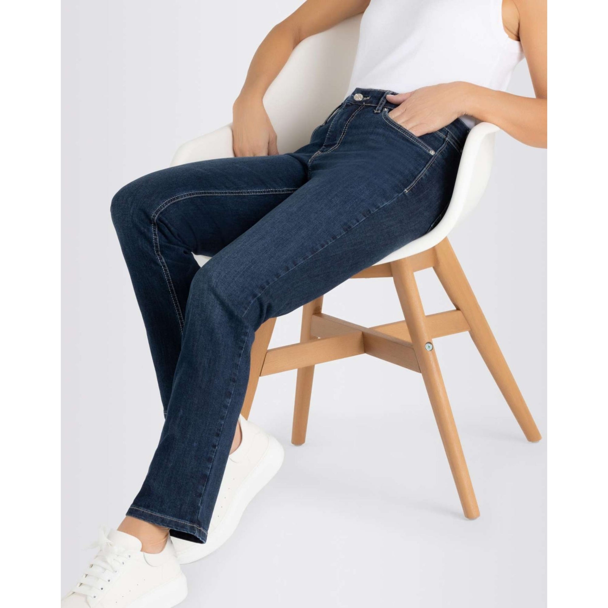 Mac Melanie Feminine Fit Denim Jean Dark Denim D845 30L