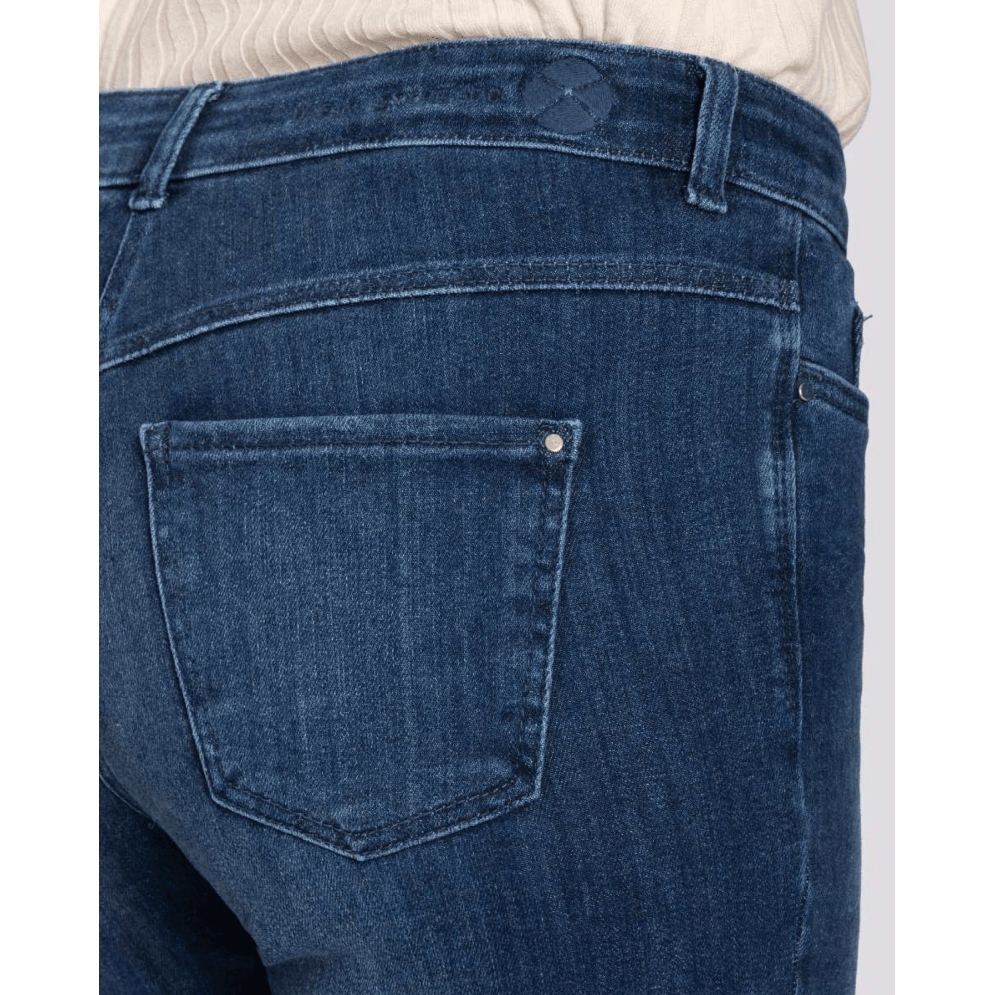 Mac Dream Bootcut Denim Jean Denim Wash D574 30L