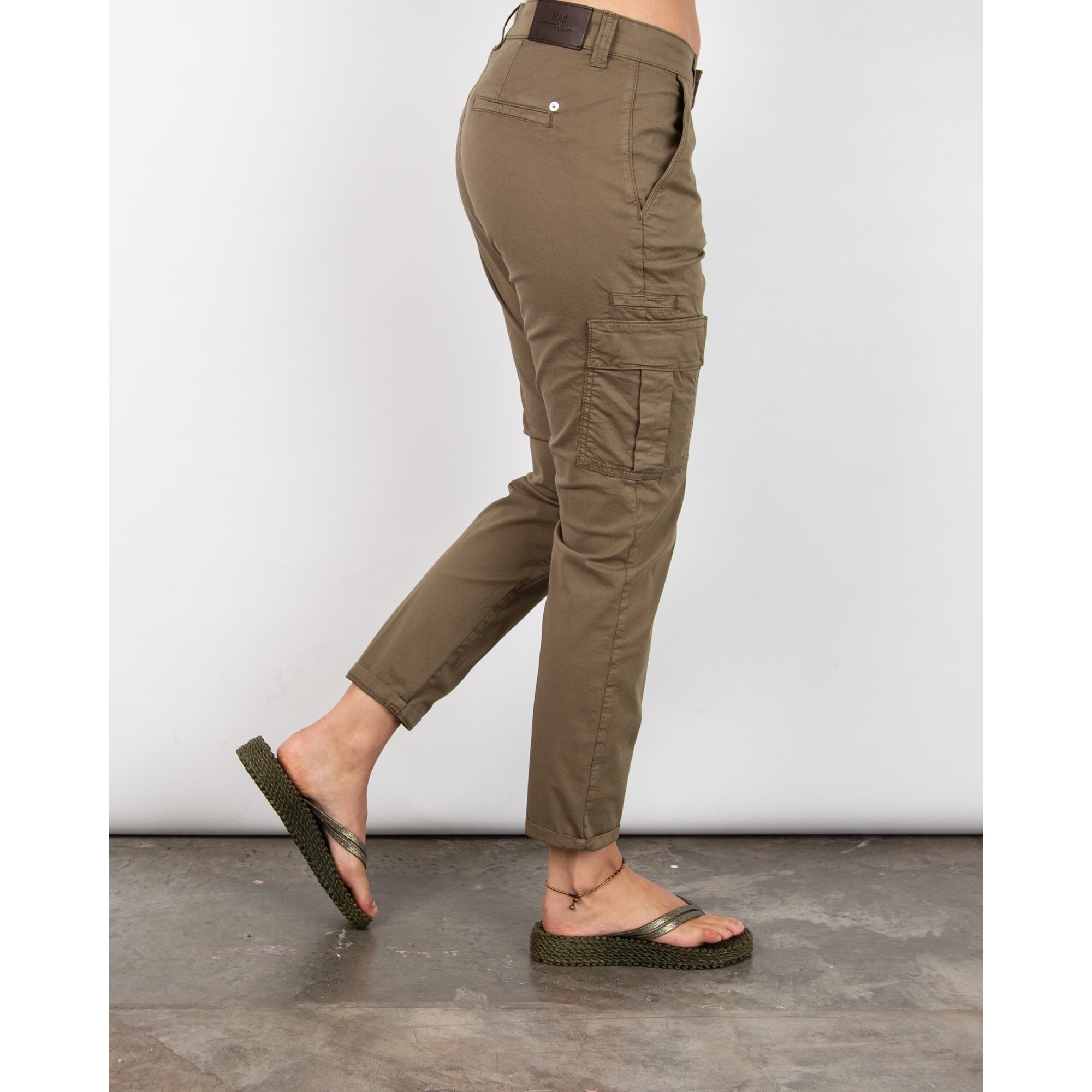 Mac Soft Feel Rich Cargos With Pockets Martini Olive 358r OL