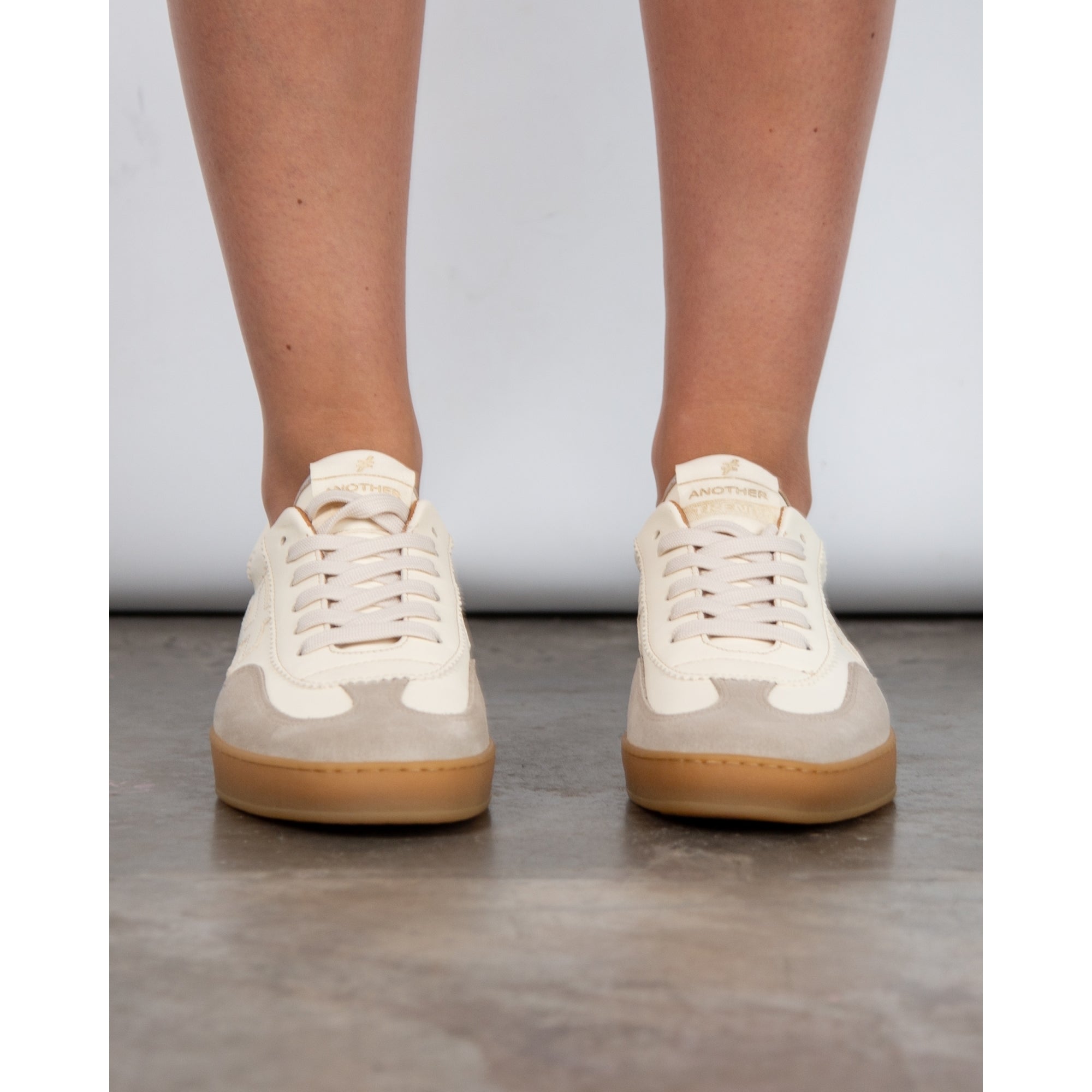 Another Trend Iconic II Flat Leather Sneakers With Suede Toe Cream/grey
