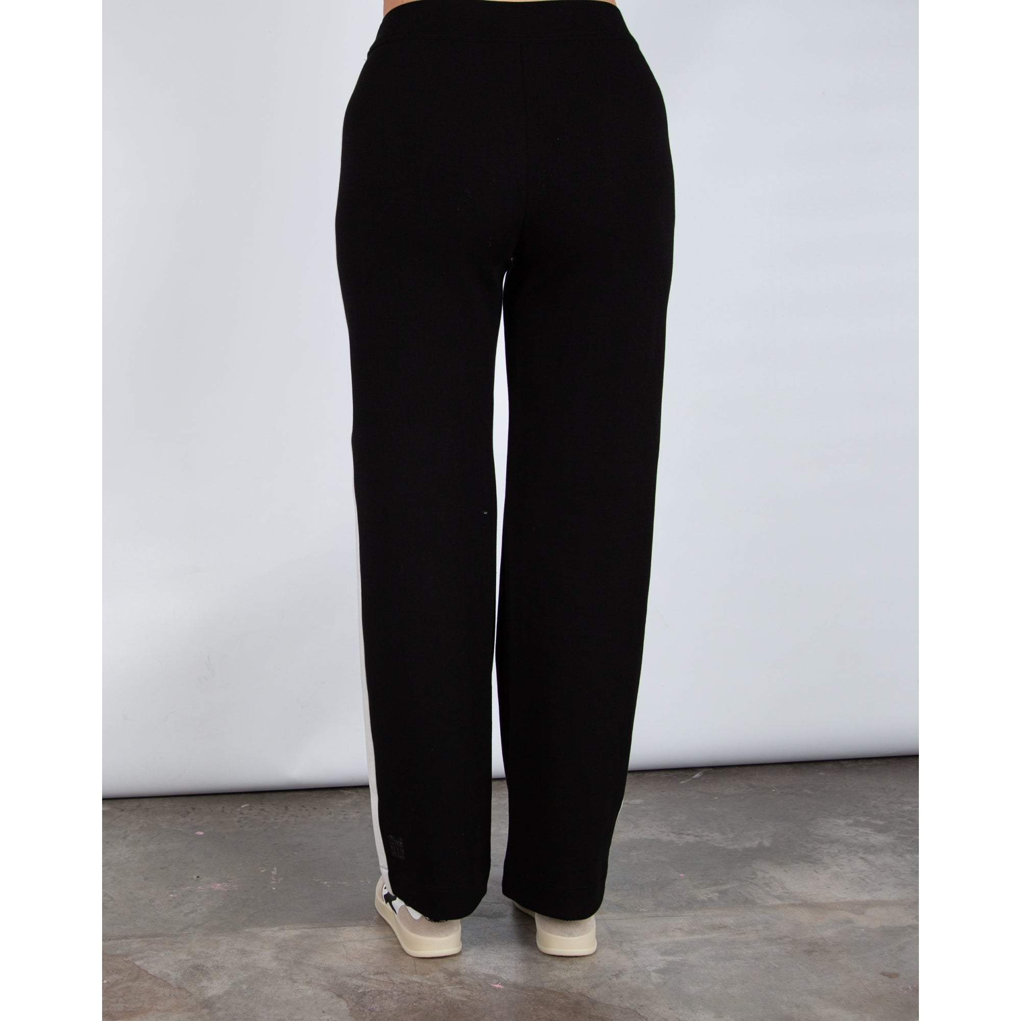 Marc Cain Welby Wide Leg Scuba Pull On Trouser Black/cream 900