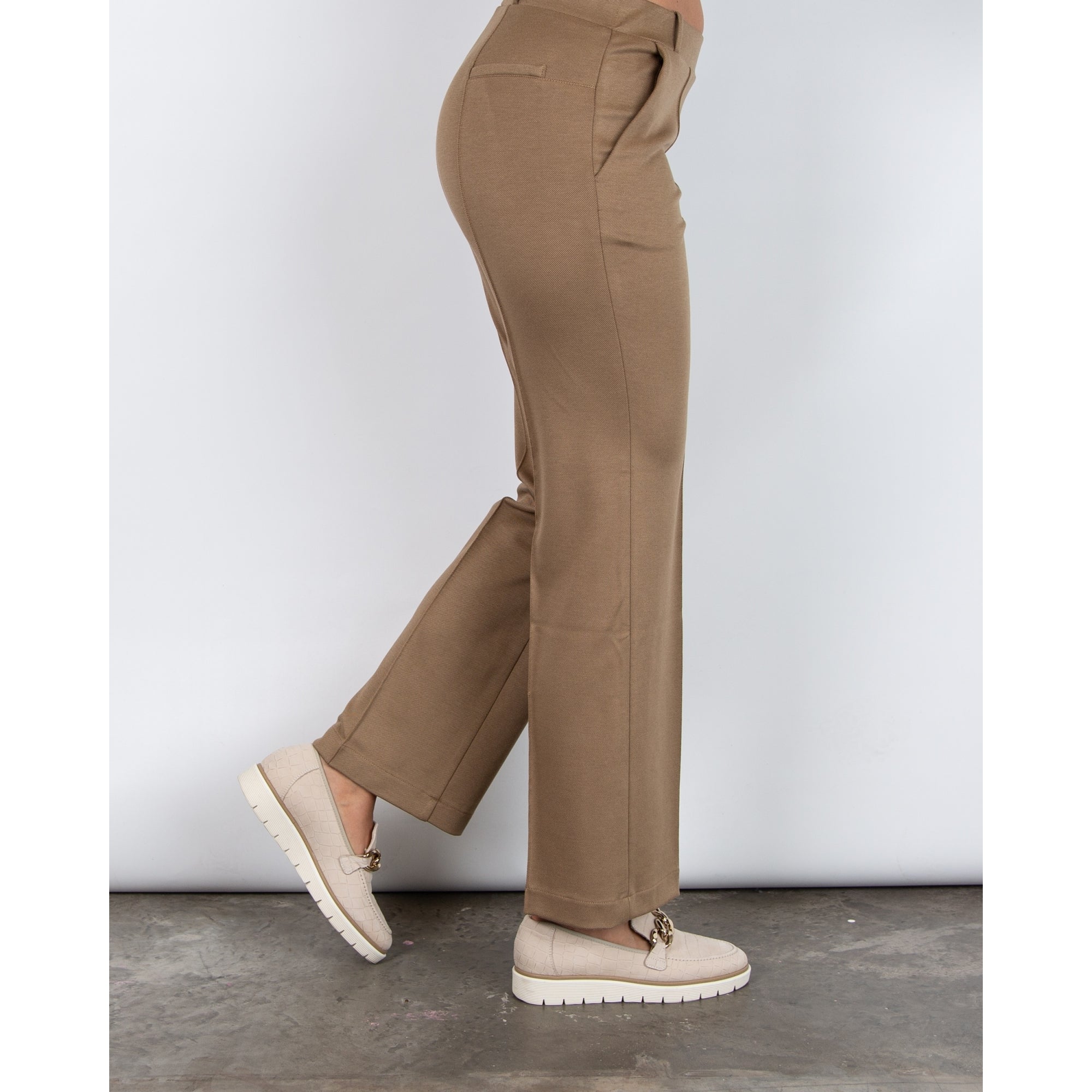 Vilagallo Carla Pull On Stretch Wide Leg Trousers With Seam Tobacco
