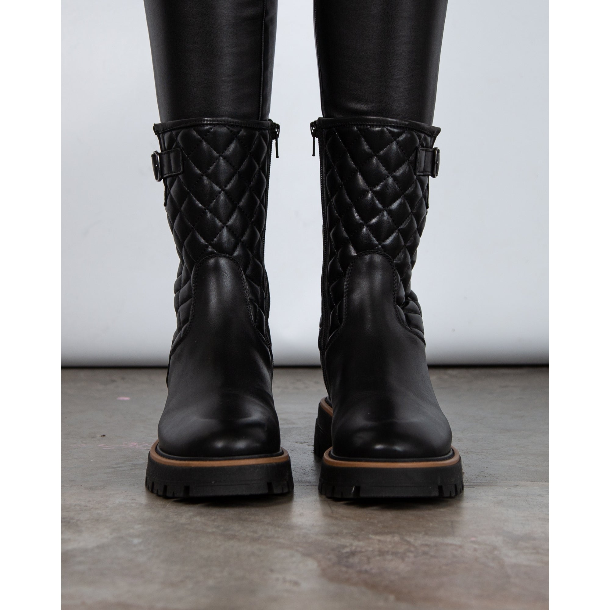 Dl Sport Quilted Detail Leather Boots Black