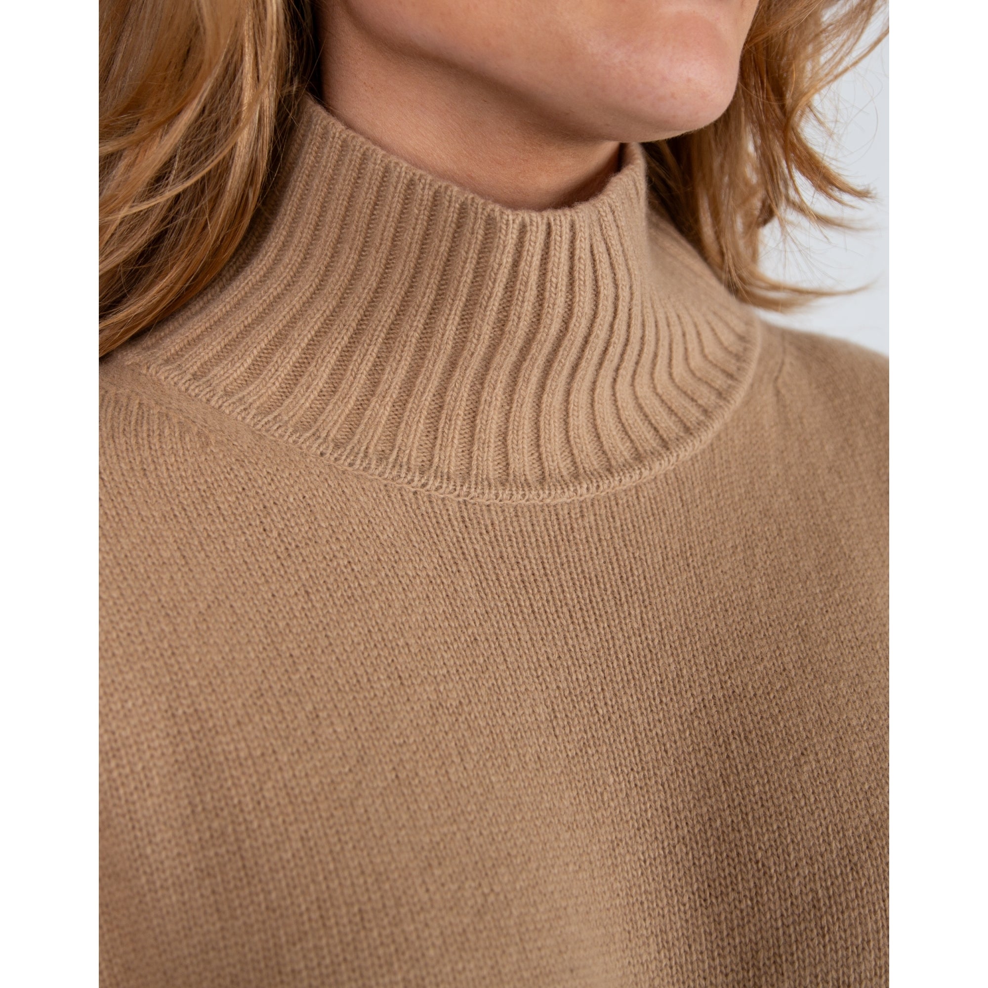 Weekend By Maxmara Borgia Turtle Neck Loose Bodied Knit Wool Jumper Camel 005