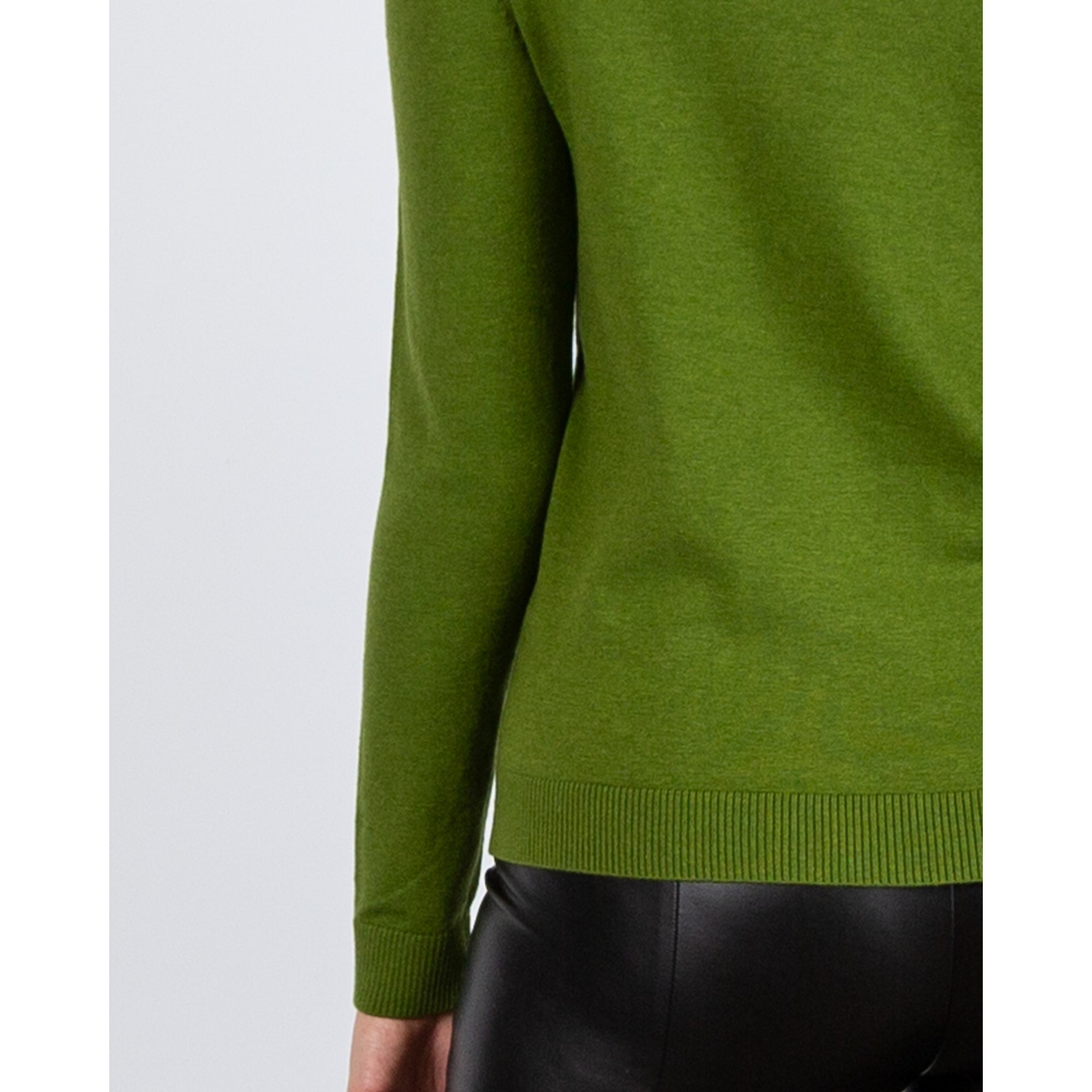 Weekend By Maxmara Kiku Wool & Silk Blend Turtle Neck Fine Knit Jumper Moss Green