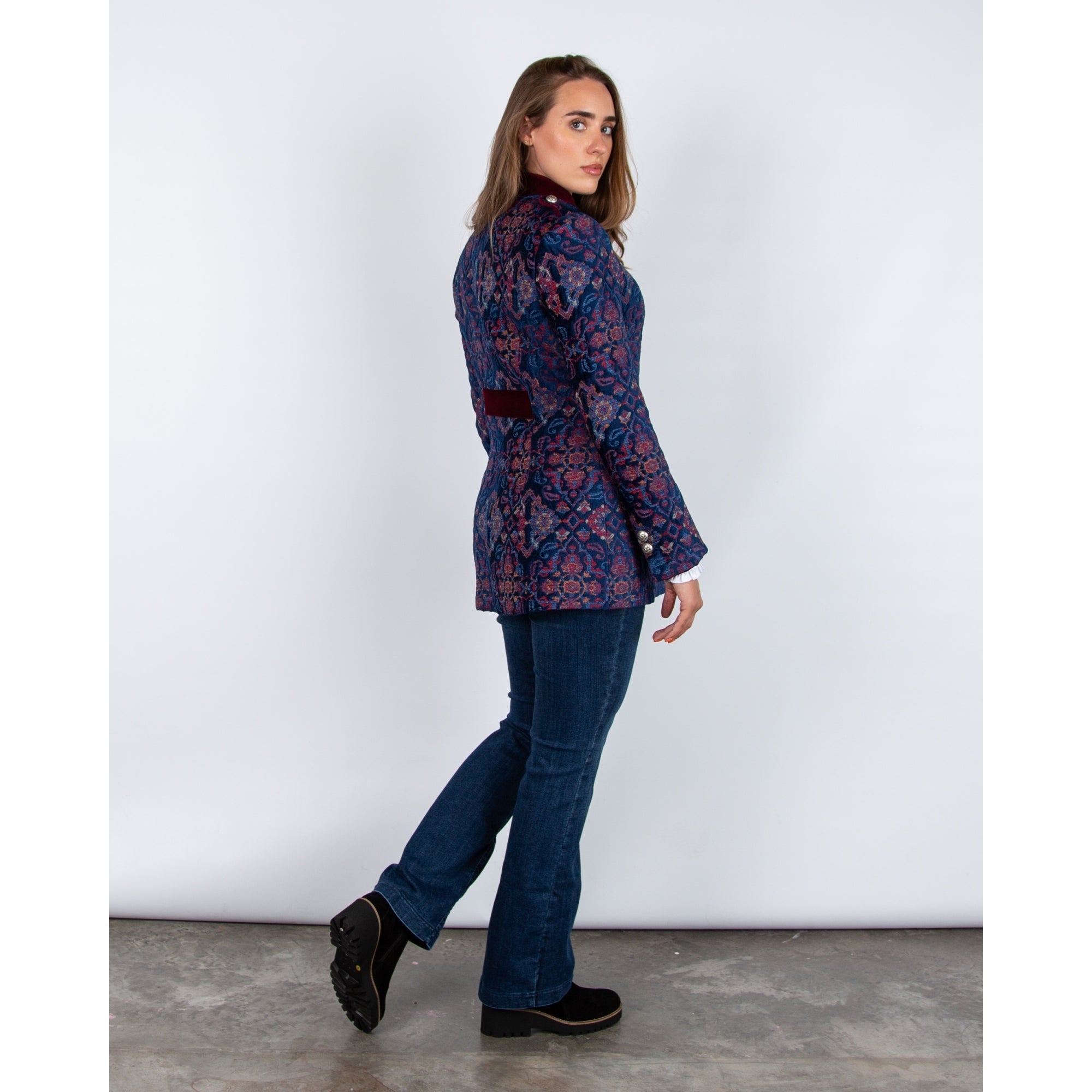 Bariloche Navarra Jacquard Velvet Mandarin Jacket With Trim Navy/red