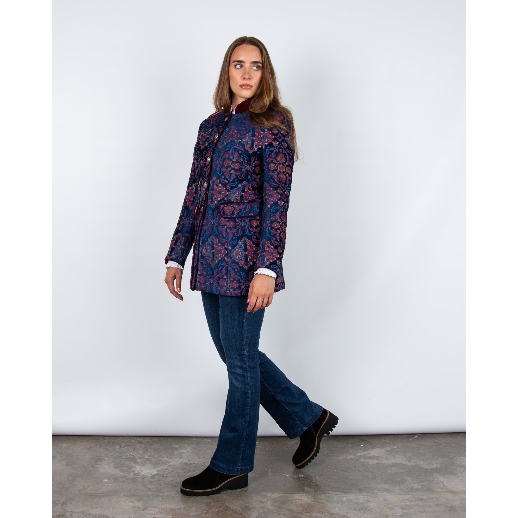 Bariloche Navarra Jacquard Velvet Mandarin Jacket With Trim Navy/red