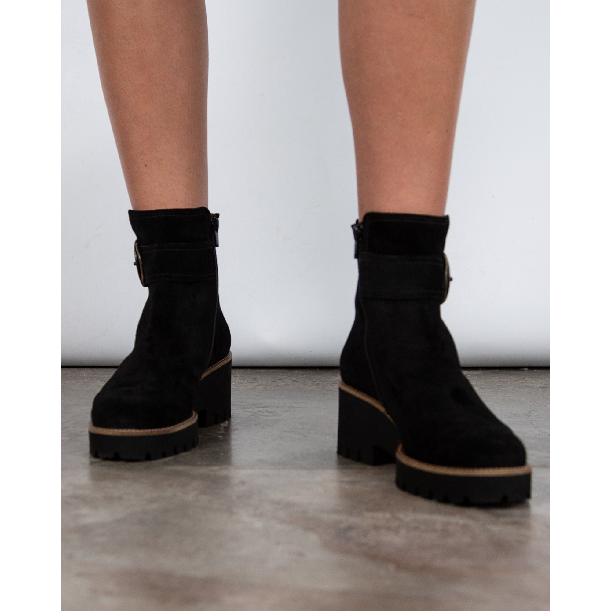 Paul Green Suede Ankle Boots With Buckle And Track Sole Black 106