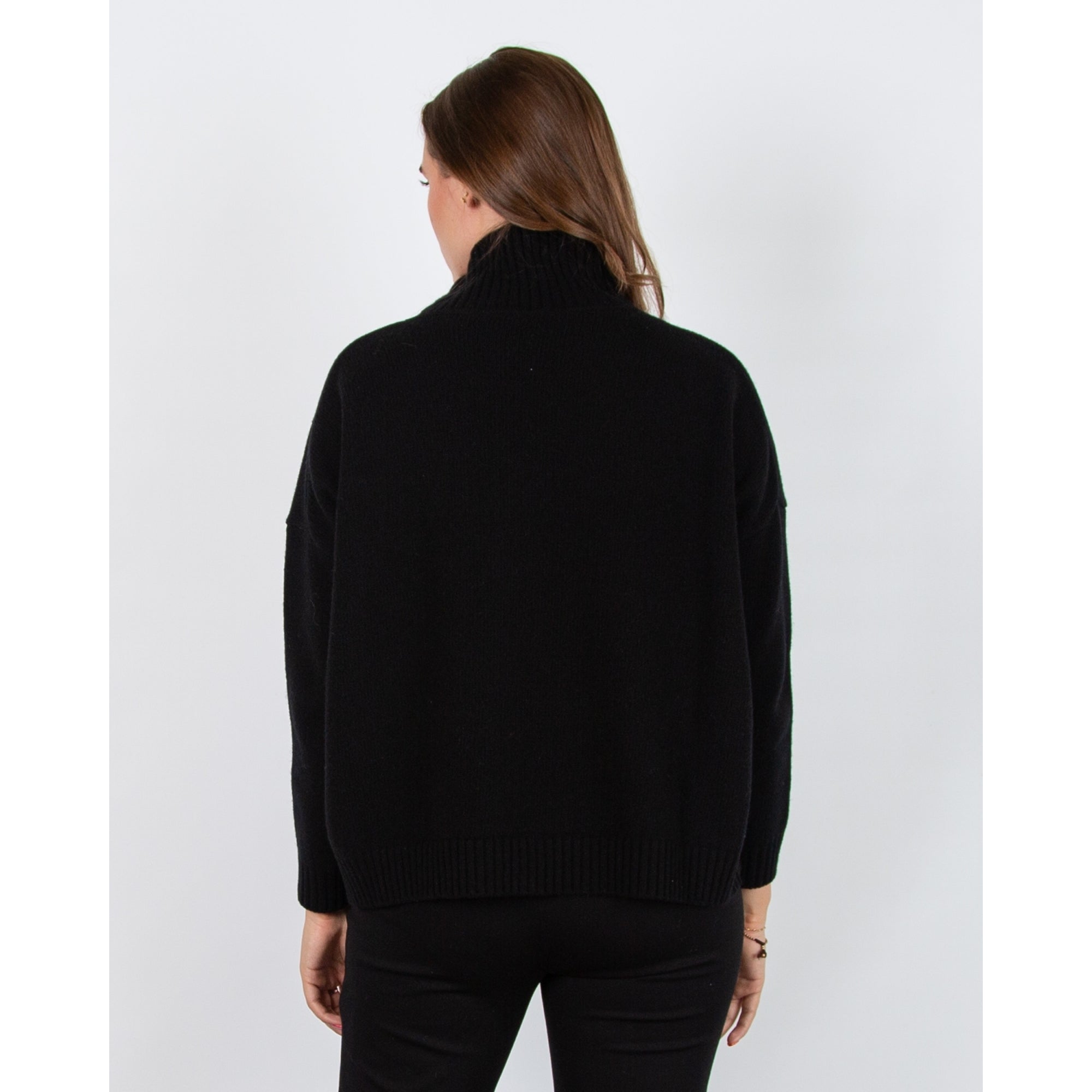 Weekend By Maxmara Borgia Turtle Neck Loose Bodied Wool Jumper Black 009