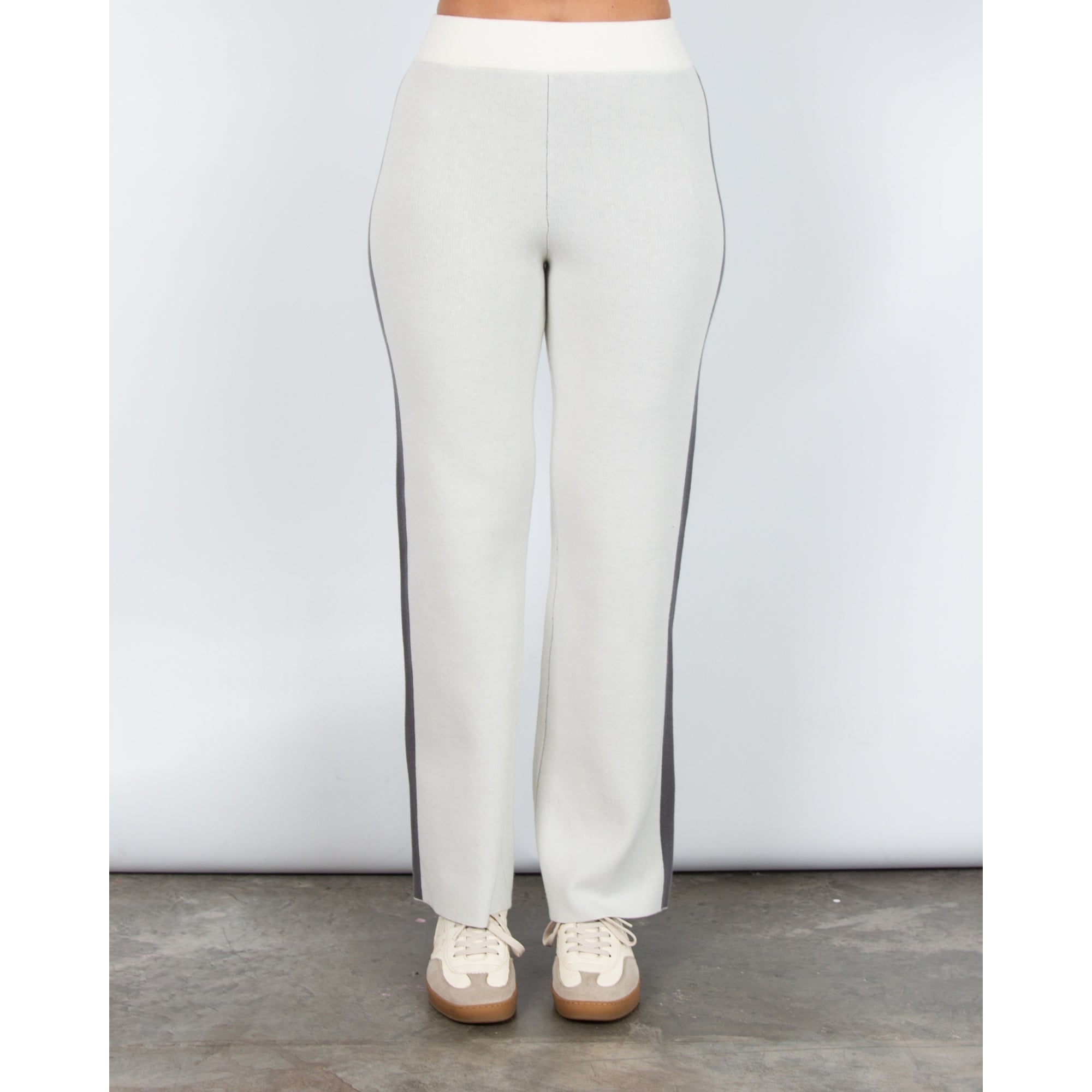 Alice Collins Poppy Side Stripe Pull On Wide Leg Knit Trousers Cream/grey