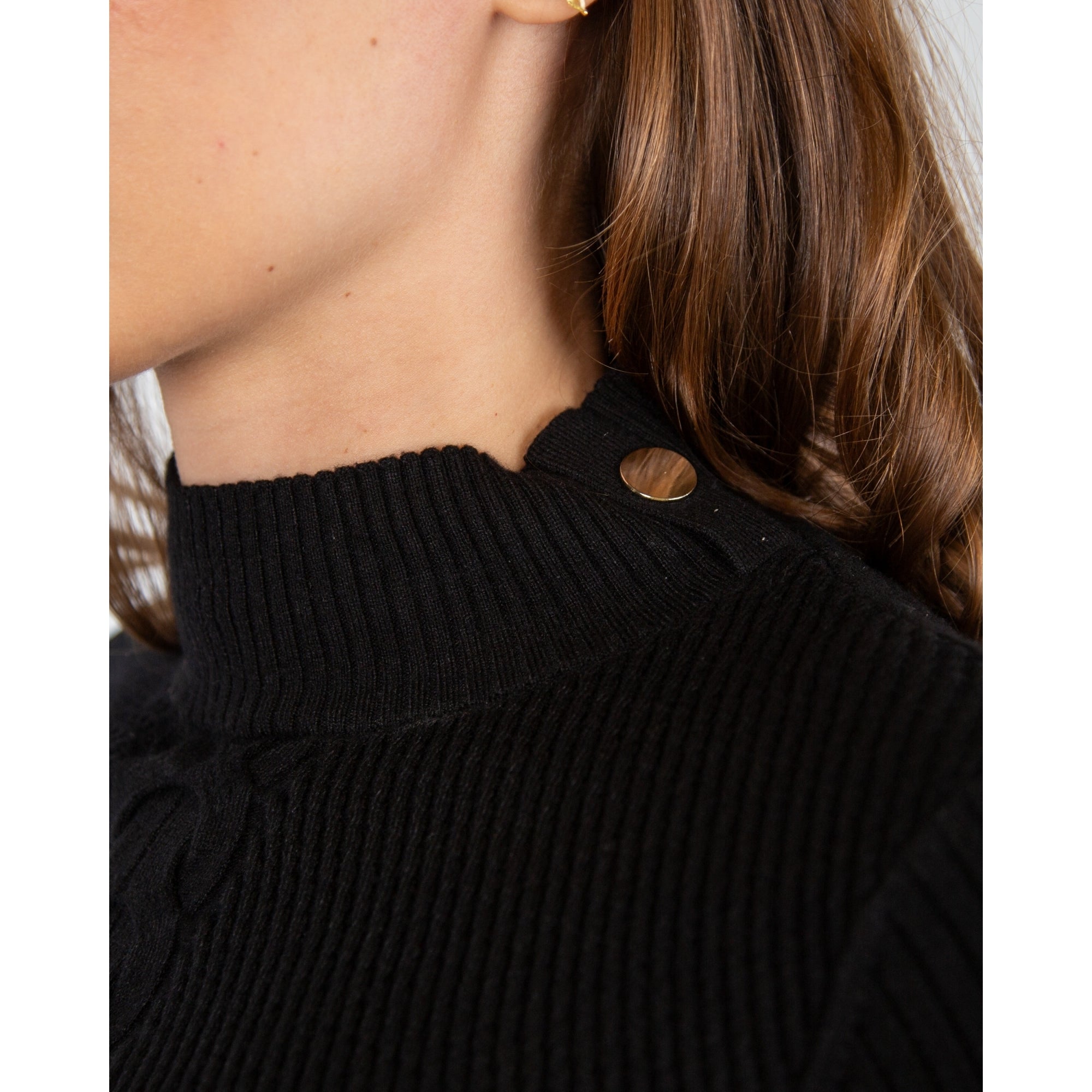 Alison Sheri Fine Rib Cable Front Detail Jumper Black