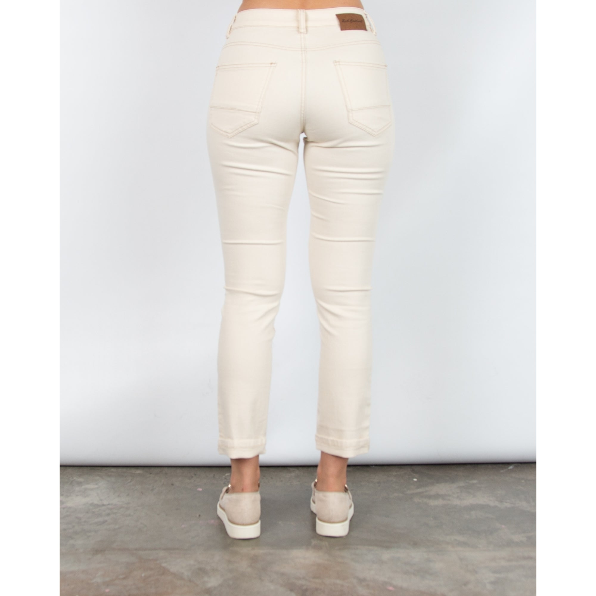 Red Button Slim Leg Denim Jean With Embroidered Pocket Ecru