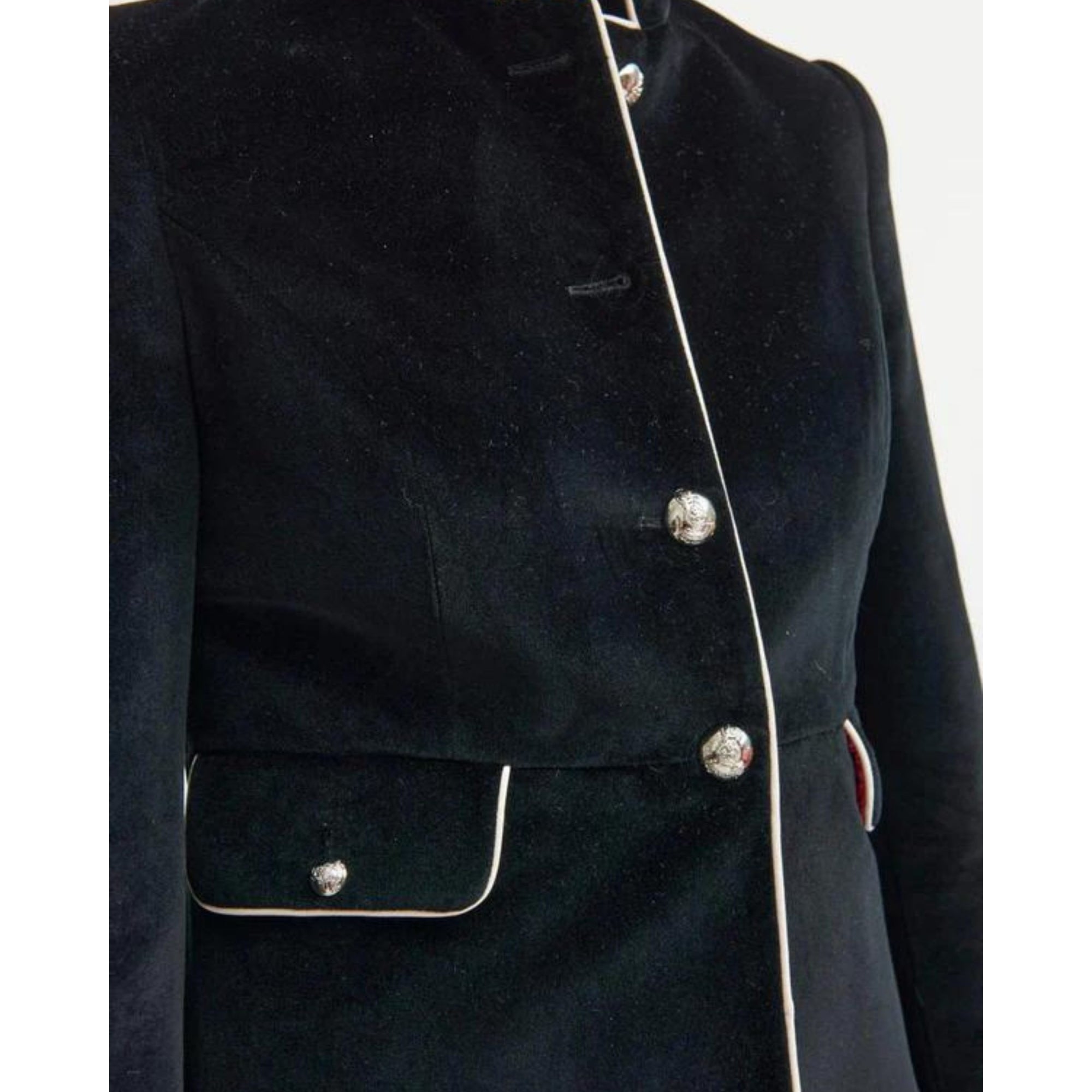 Bariloche Rozas Long Line Fitted Velvet Jacket Cream Piping Black