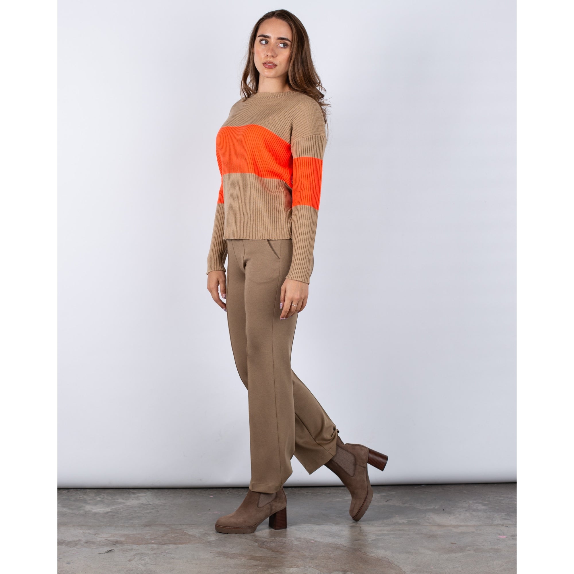 Vilagallo Stripe Colour Block Round Neck Ribbed Jumper Camel/orange