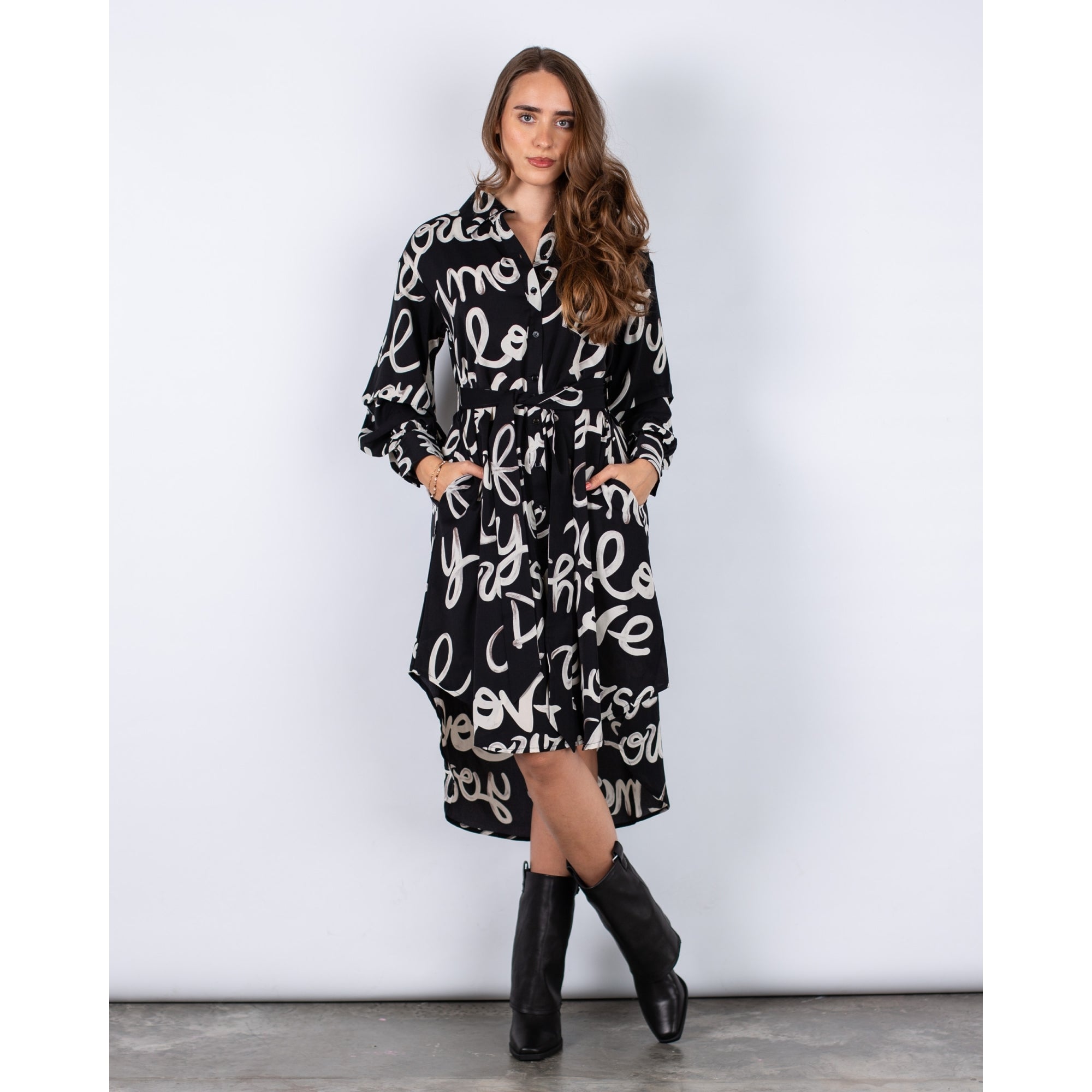 Uchuu Calligraphy Print Dip Back Belted Shirt Dress Black/white
