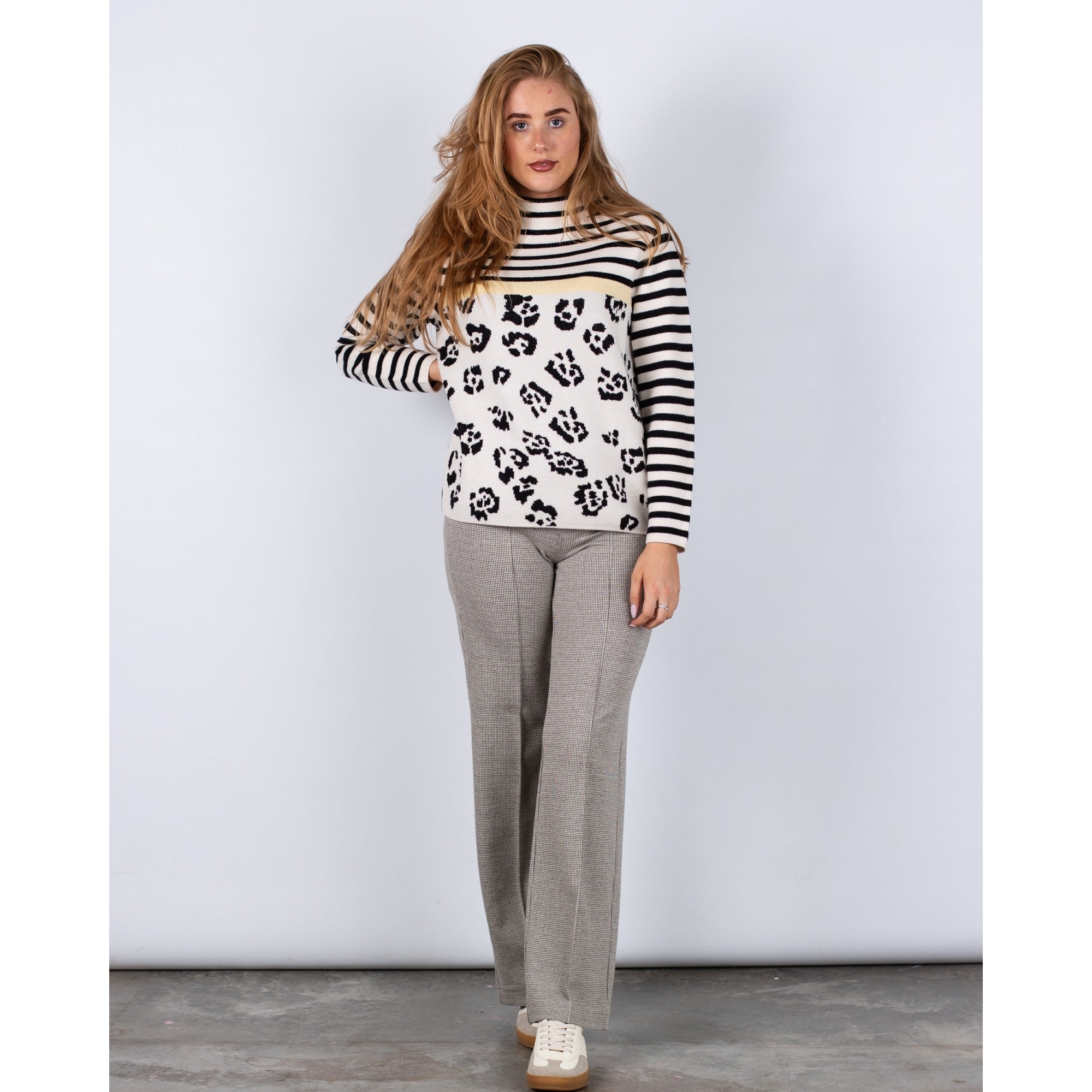 Oui Funnel Neck Stripe & Leopard Print Jumper Cream/black