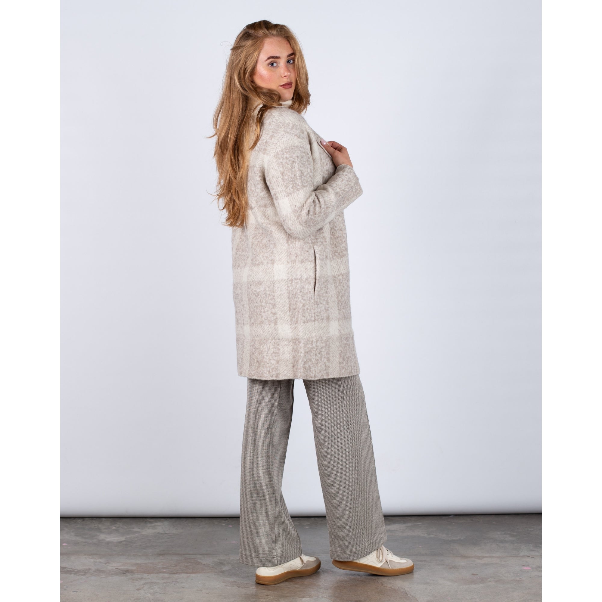 Oui Soft Handle Check Coatigan Cream/beige