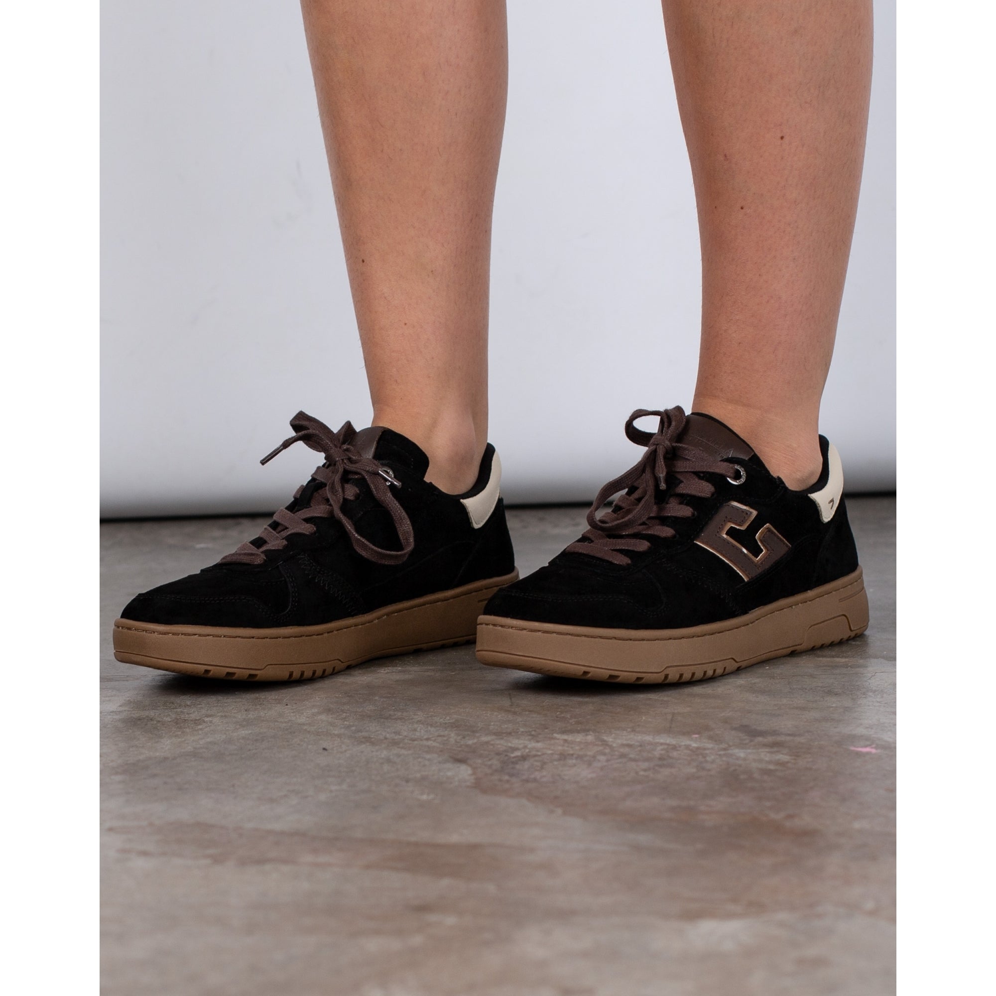 Carmela Suede Contrast Lace Sneaker With C Logo Black/bronze