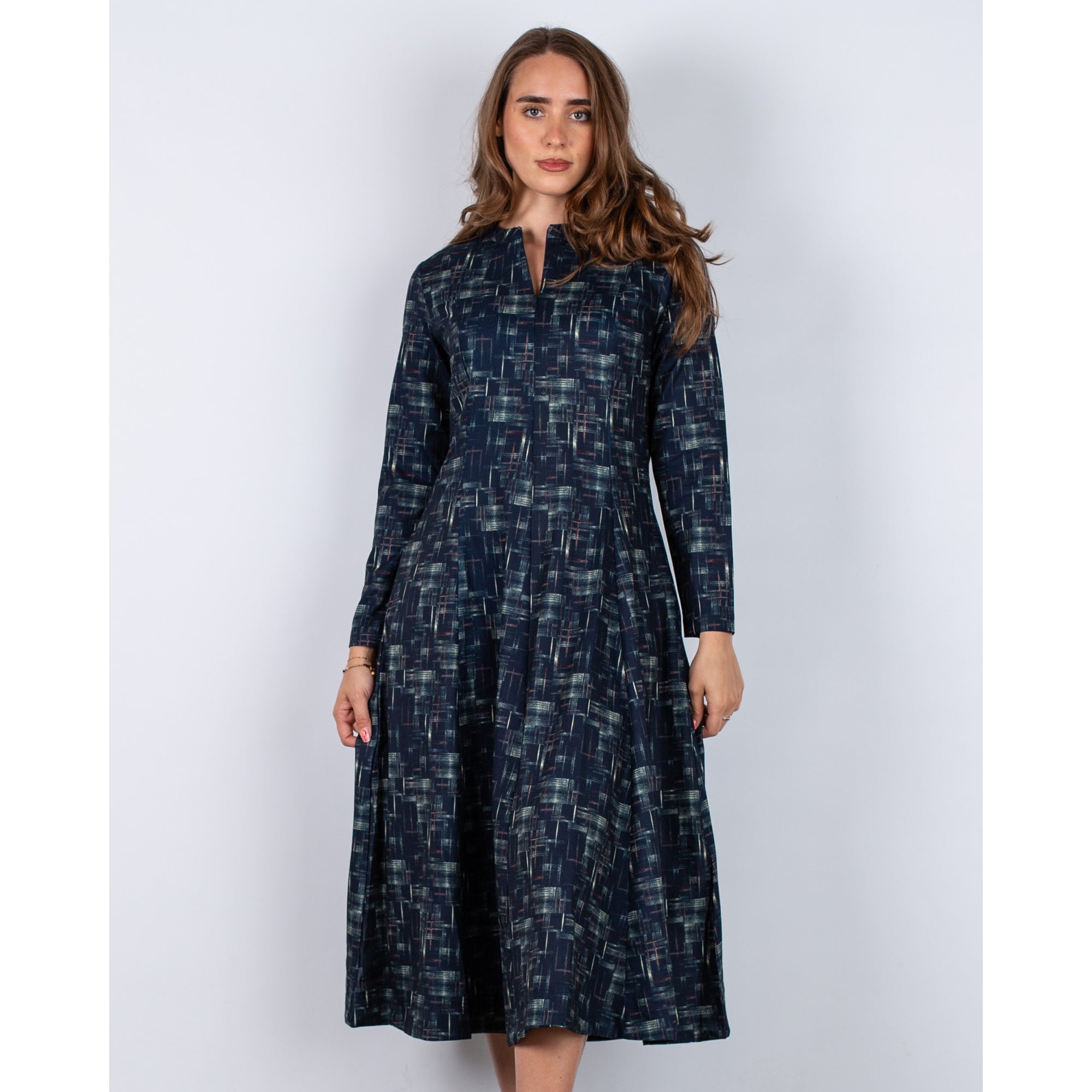 Alice Collins Skylar Zip Up Nehru Collar Sketch Print A Line Dress Navy Multi