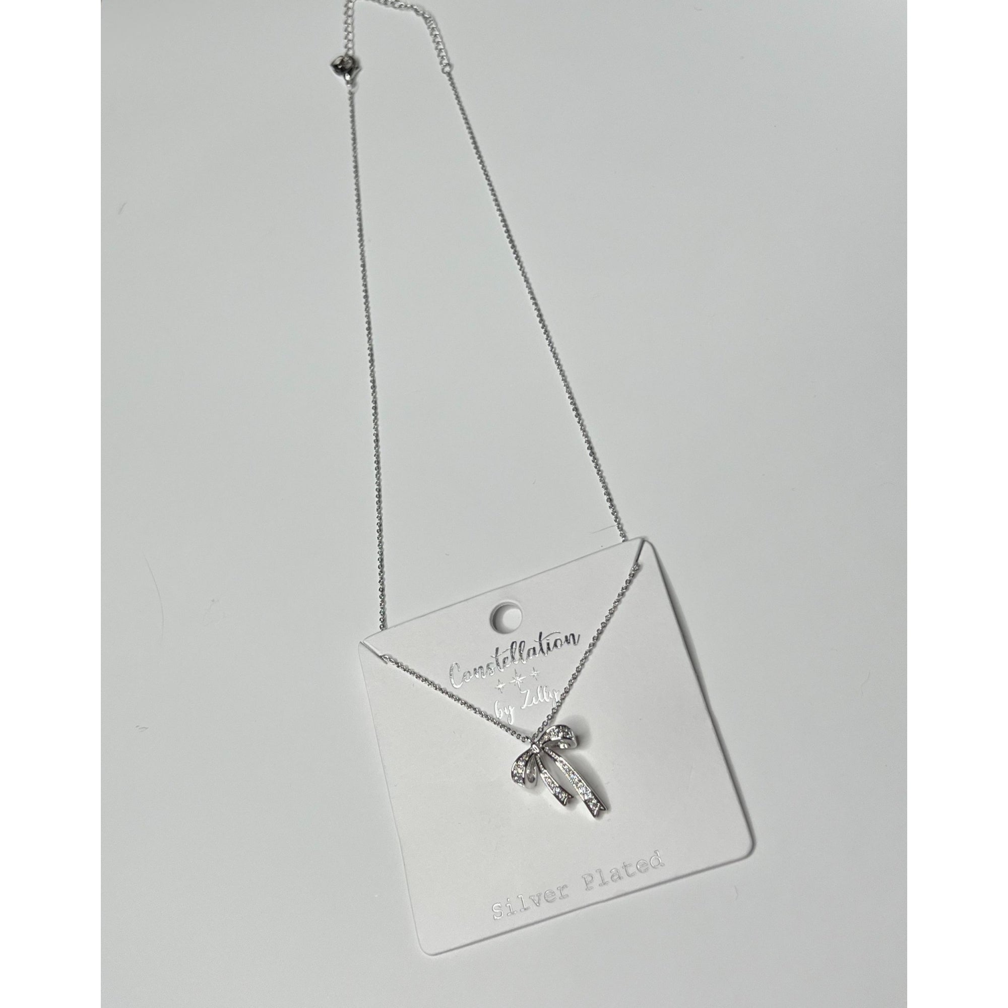 Zelly Diamante Bow Necklace Silver