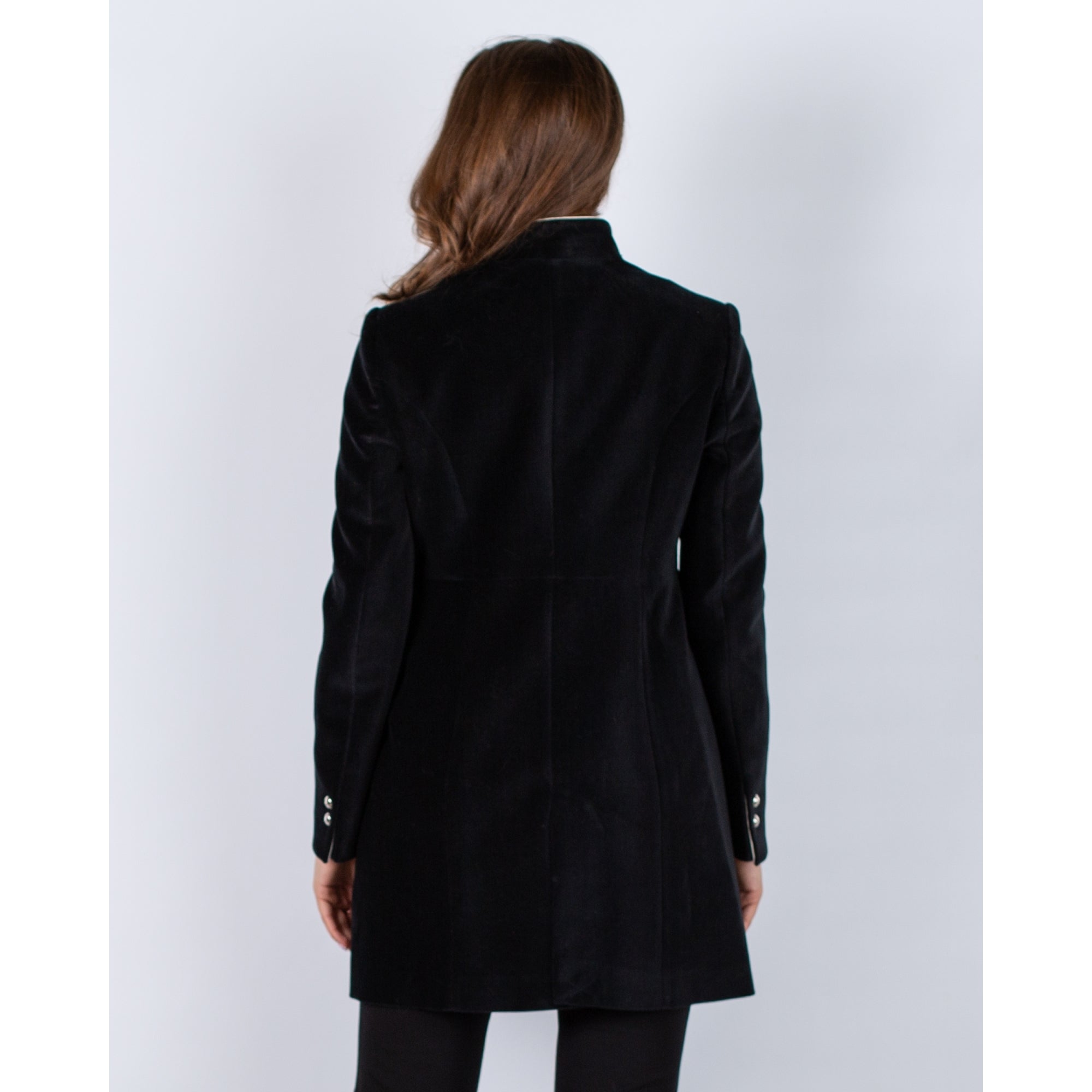 Bariloche Rozas Long Line Fitted Velvet Jacket Cream Piping Black