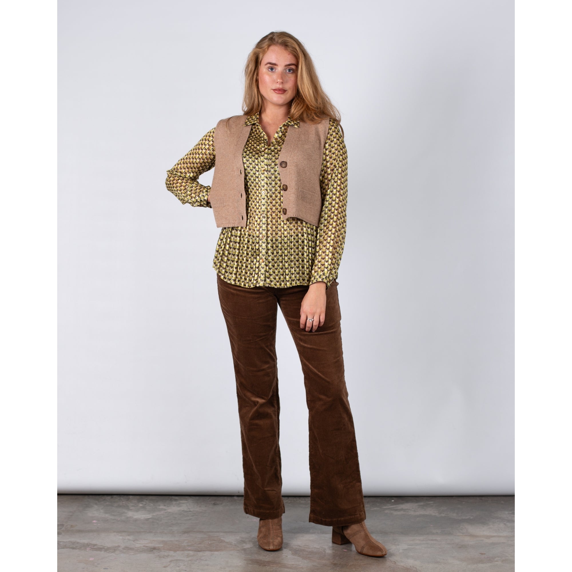 Tinta Style Selena Crinkle Retro Print Blouse With Shirt Collar Lime