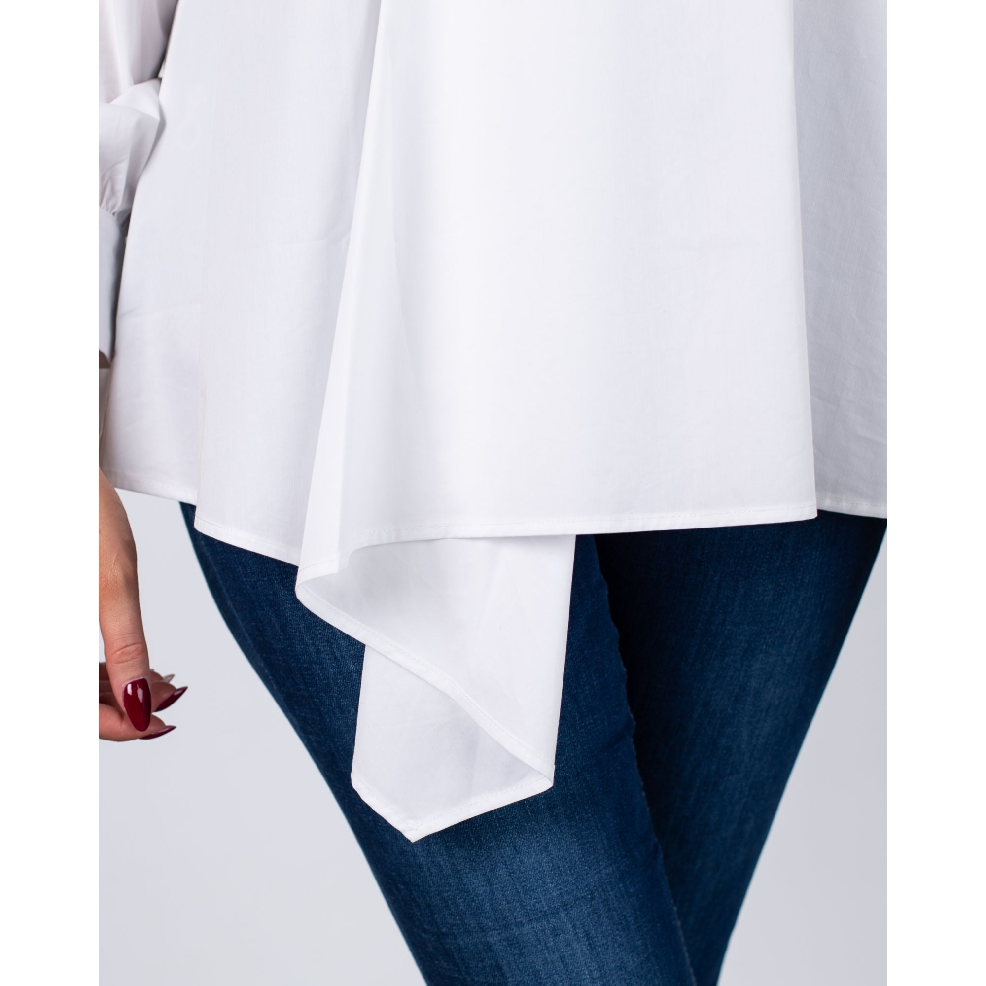 Uchuu Asymmetric Pocket Front Cotton Shirt White