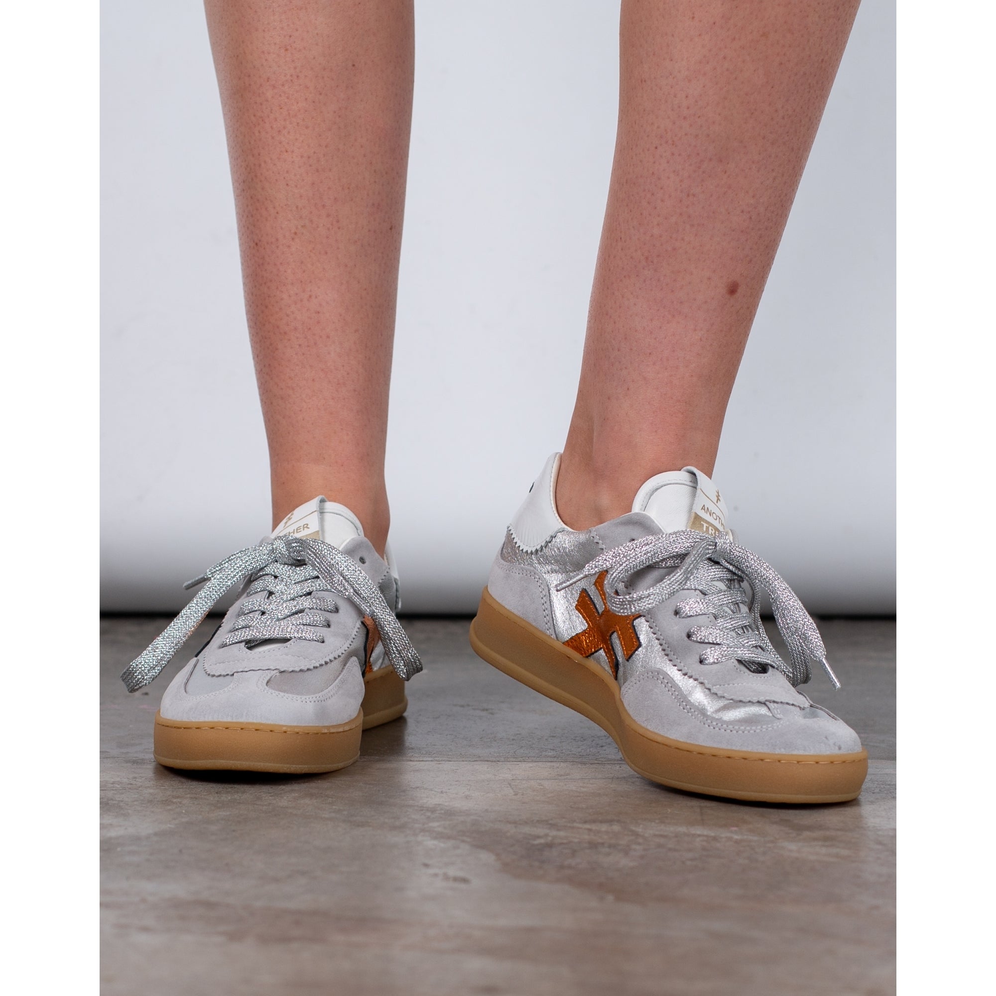 Another Trend Iconic II Suede/Metallic Sneakers With Flat Sole Silver/orange