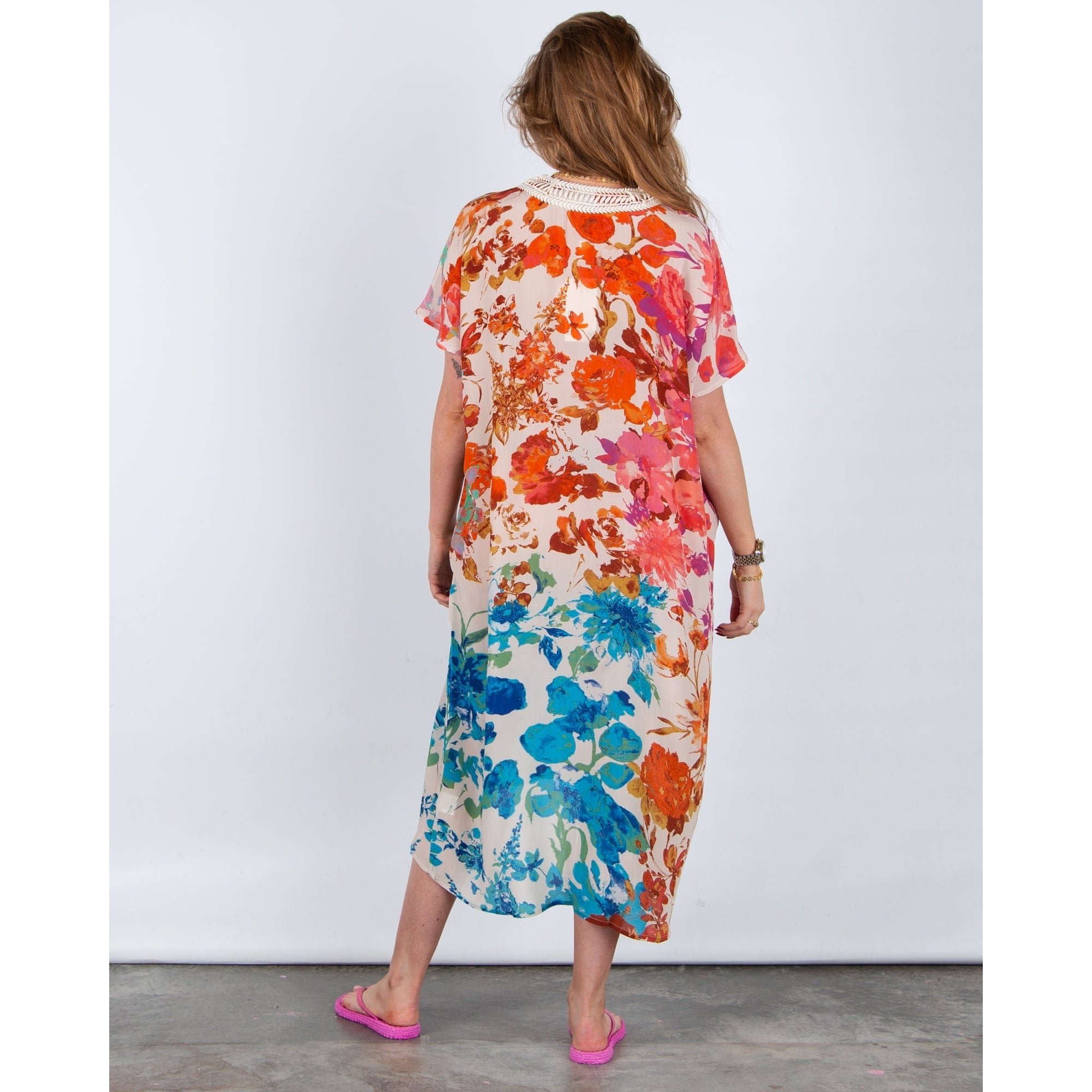 Stella Moretti Aza Floral Silk V Neck Kaftan With Lace Detail Isola De Gardenia