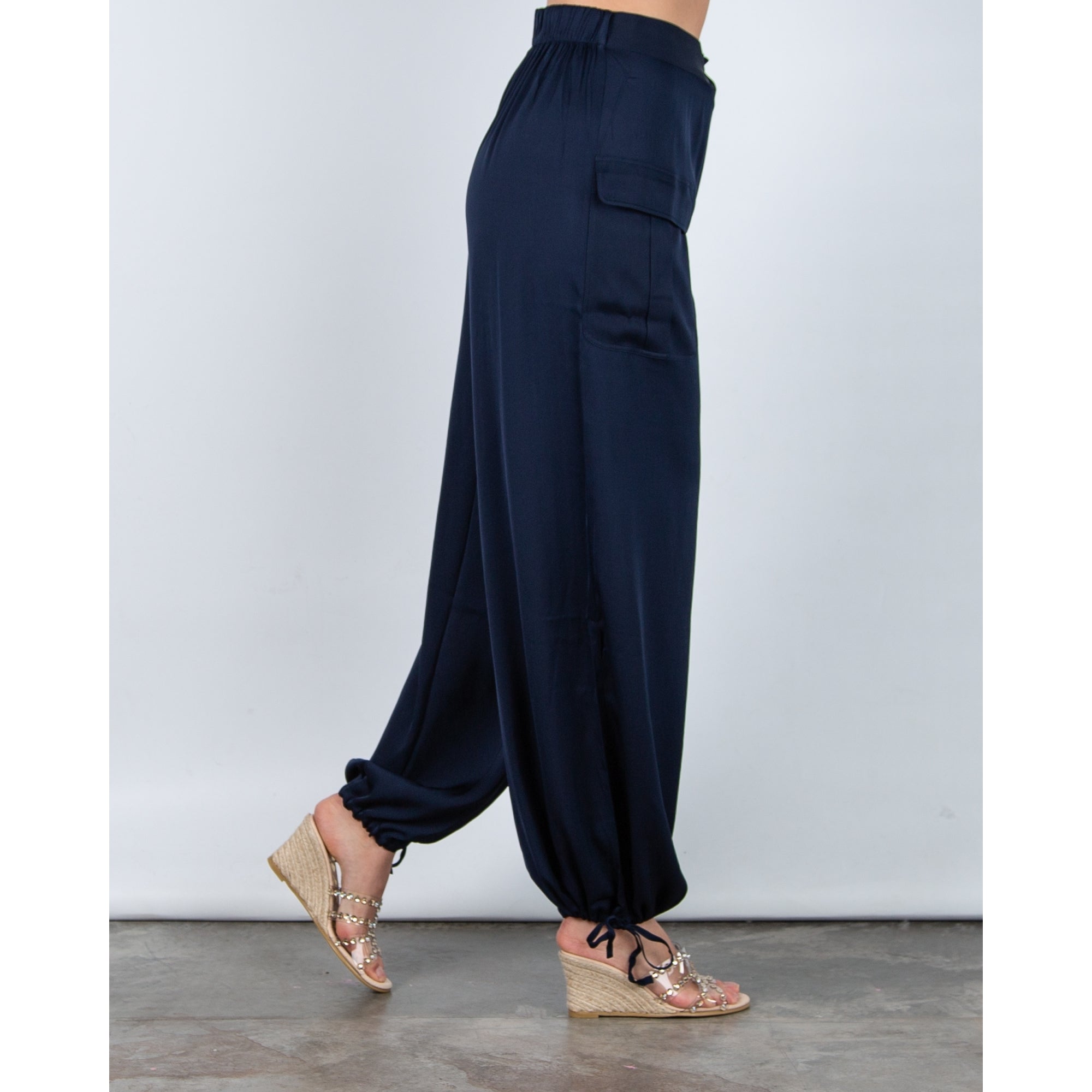 Silk95 Phoenix Silk Tie Hem Combat Trousers With Pockets Navy