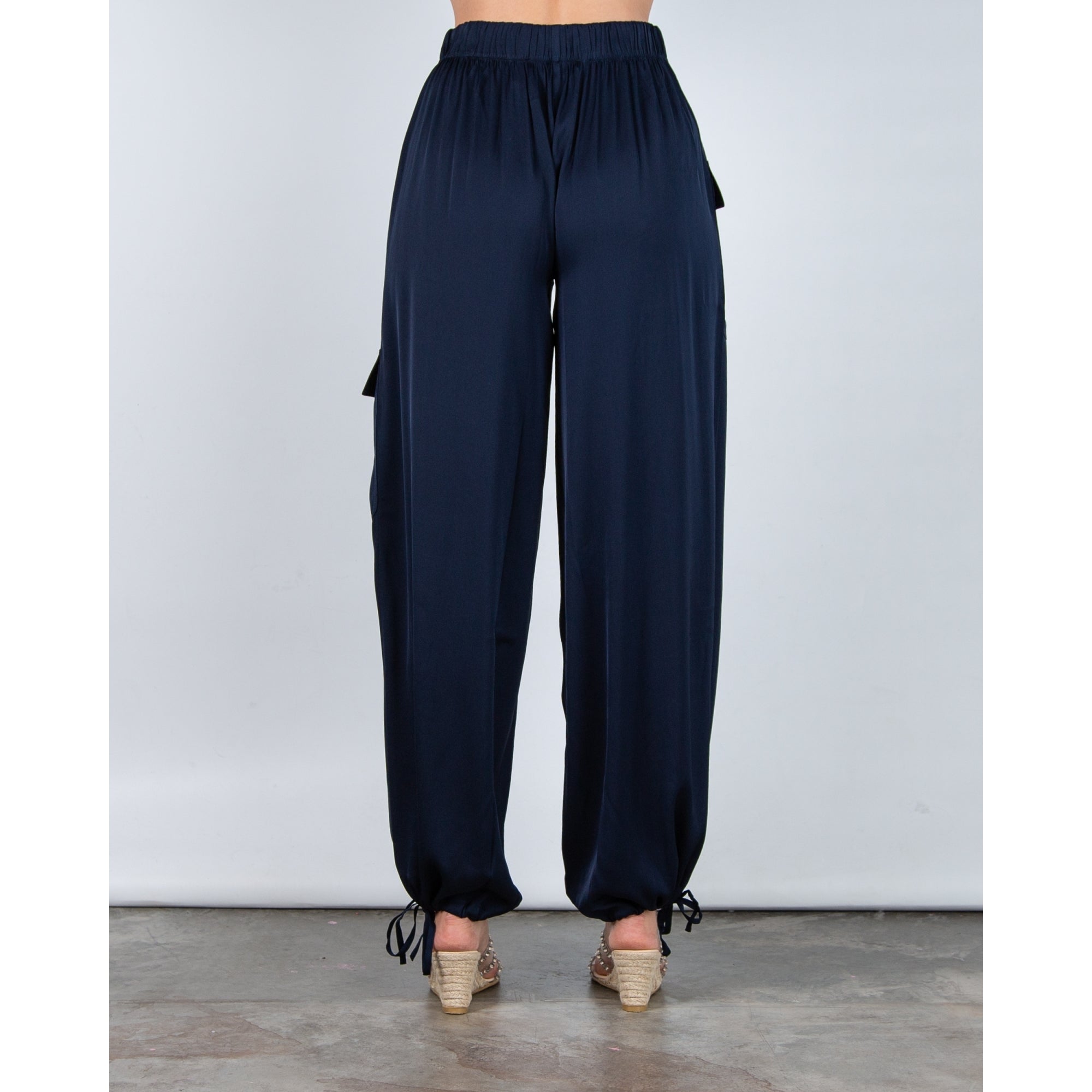 Silk95 Phoenix Silk Tie Hem Combat Trousers With Pockets Navy