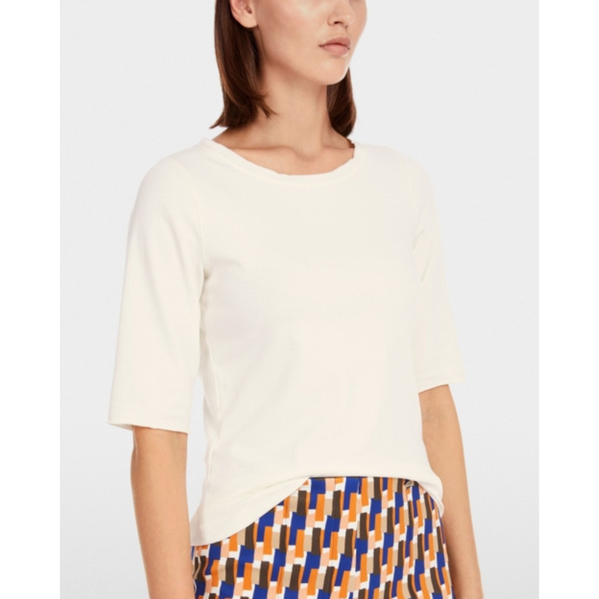 Marc Cain Round Neck T Shirt With Mid Length Sleeves Off White