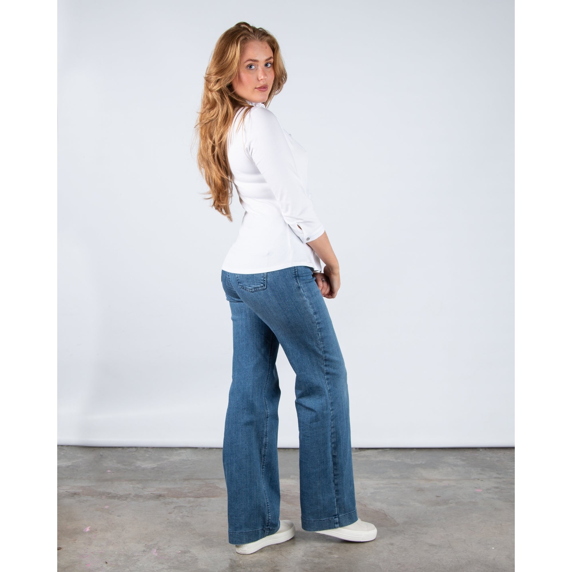 Bariloche Olvera-2125 Stretch Cotton Shirt Embroidered Ruffle Neck White