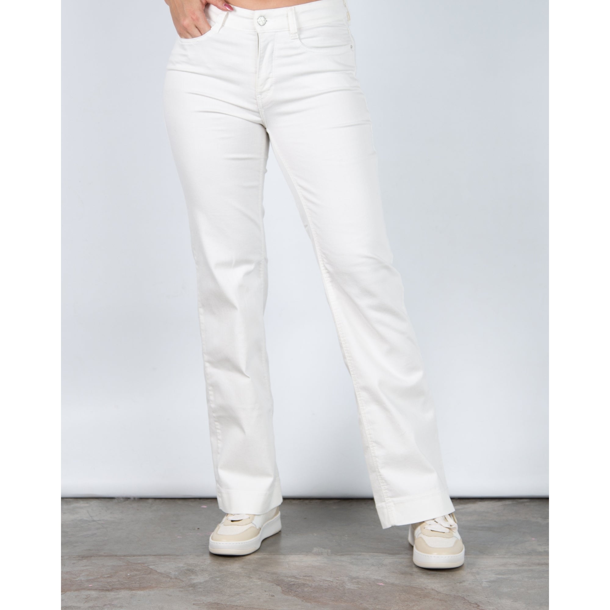 Mac Wide Leg Lightweight Cotton/Denim Blend Jean White Denim D010 34L