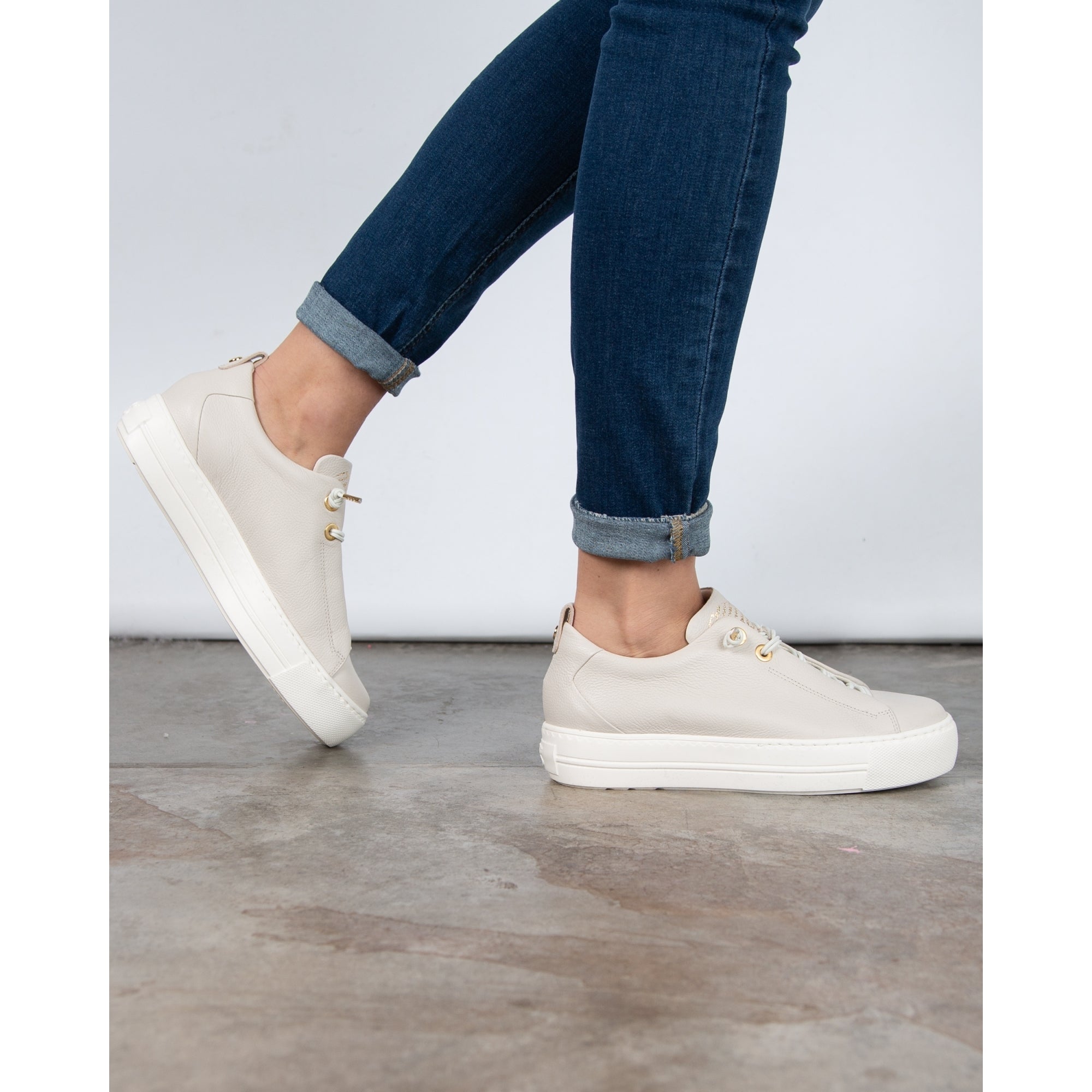 Paul Green Calligraphy Detail Pull On Grained Leather Sneaker Ivory/gold