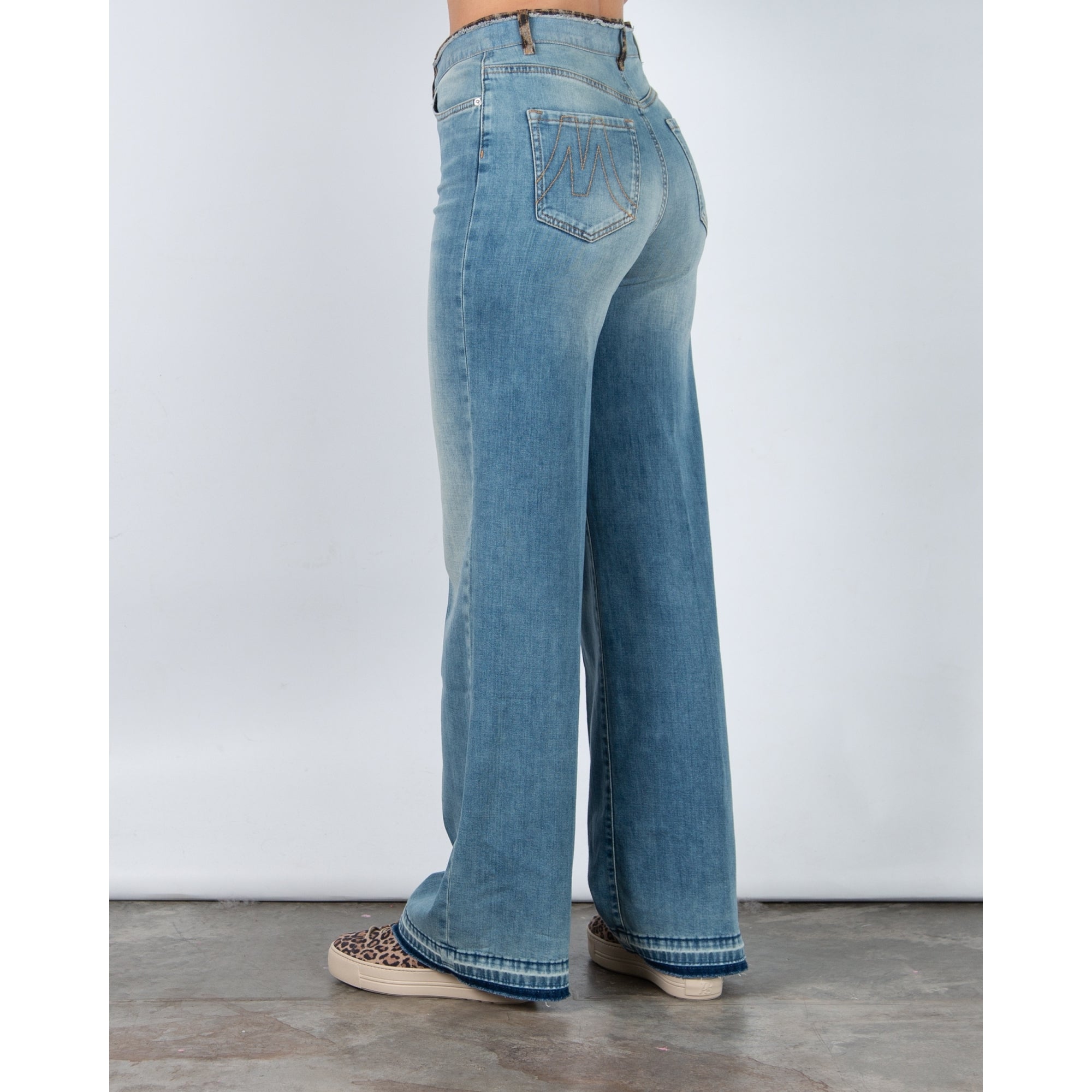 Marc Cain Wide Leg Jean With Raw Hem And Leopard Trim Light Denim