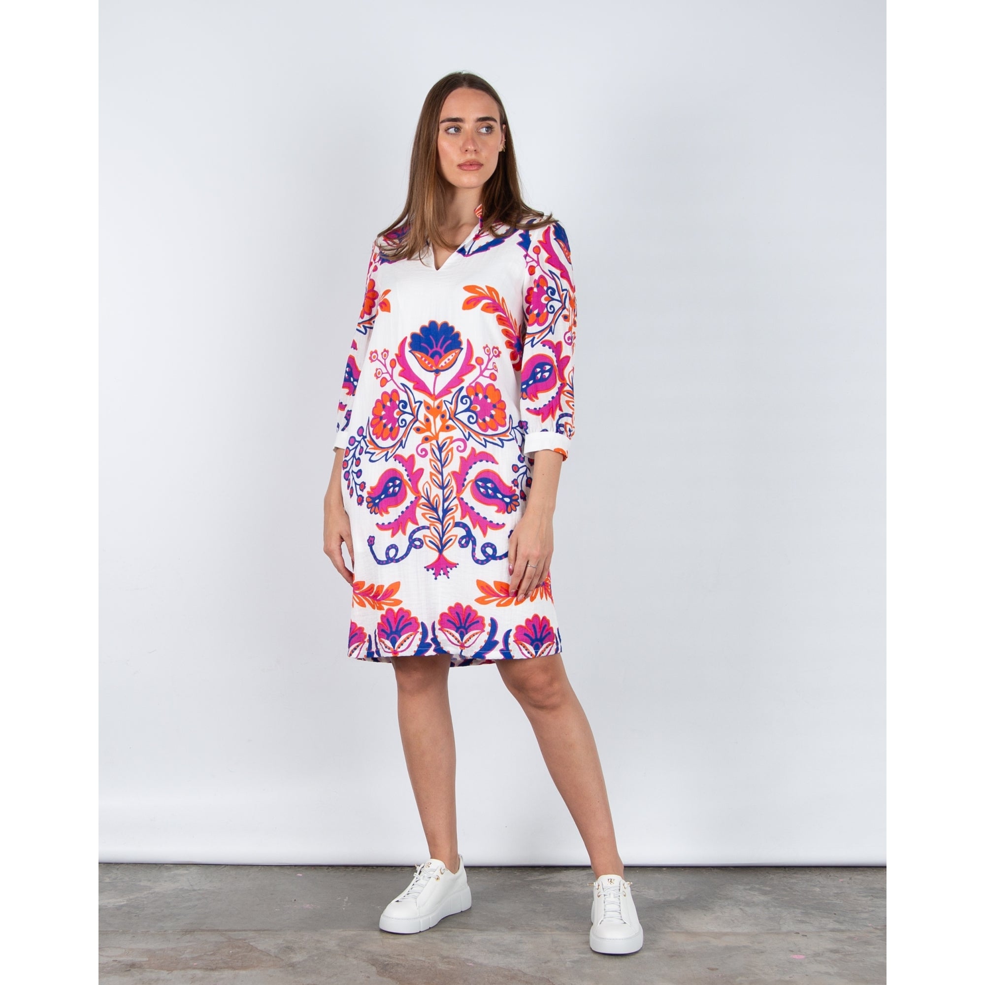 Bariloche Aliana Contrast Floral Split Neck Cotton Dress White/pink