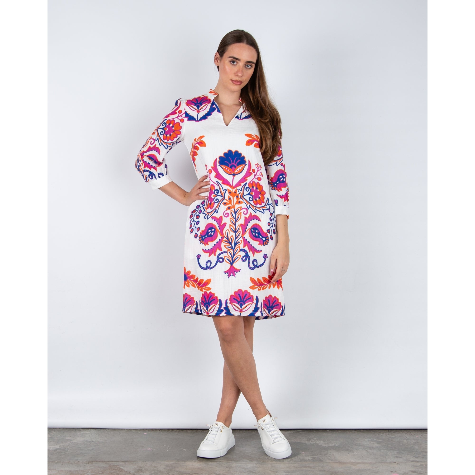 Bariloche Aliana Contrast Floral Split Neck Cotton Dress White/pink