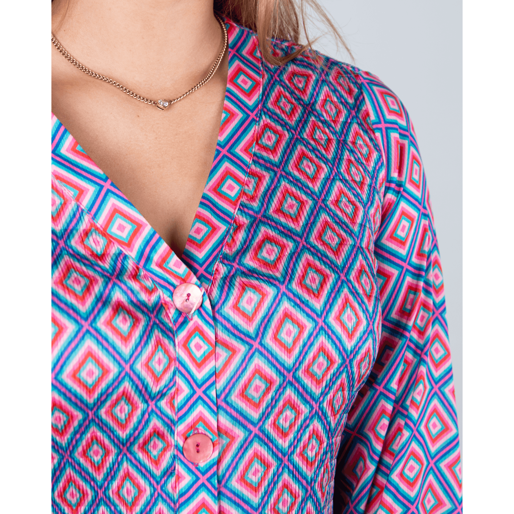 Tinta Style Oliva Diamond Print V Neck Pleat Blouse Blue/pink