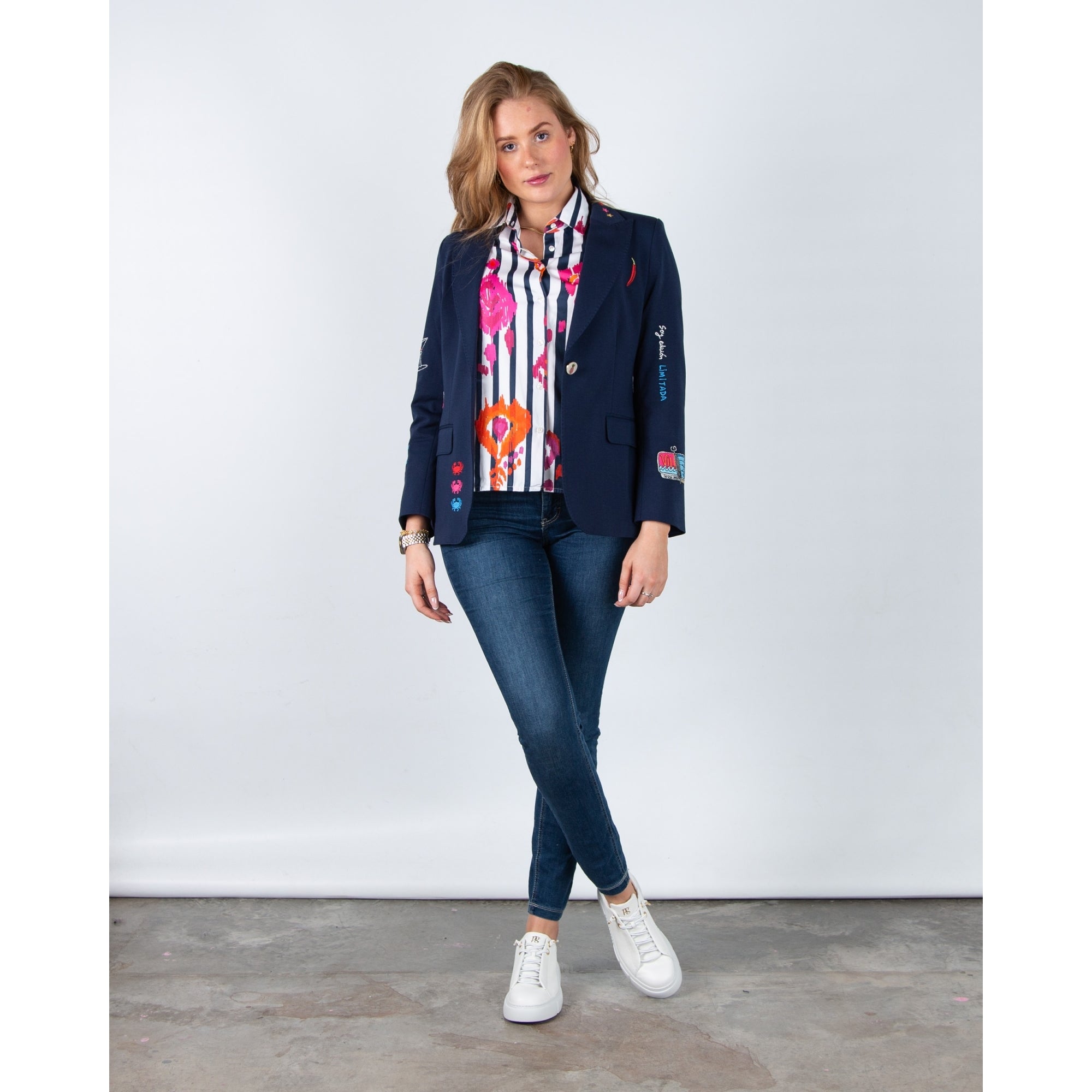 Vilagallo Poline Ikat Stripe Print Fitted Stretch Shirt Navy/pink